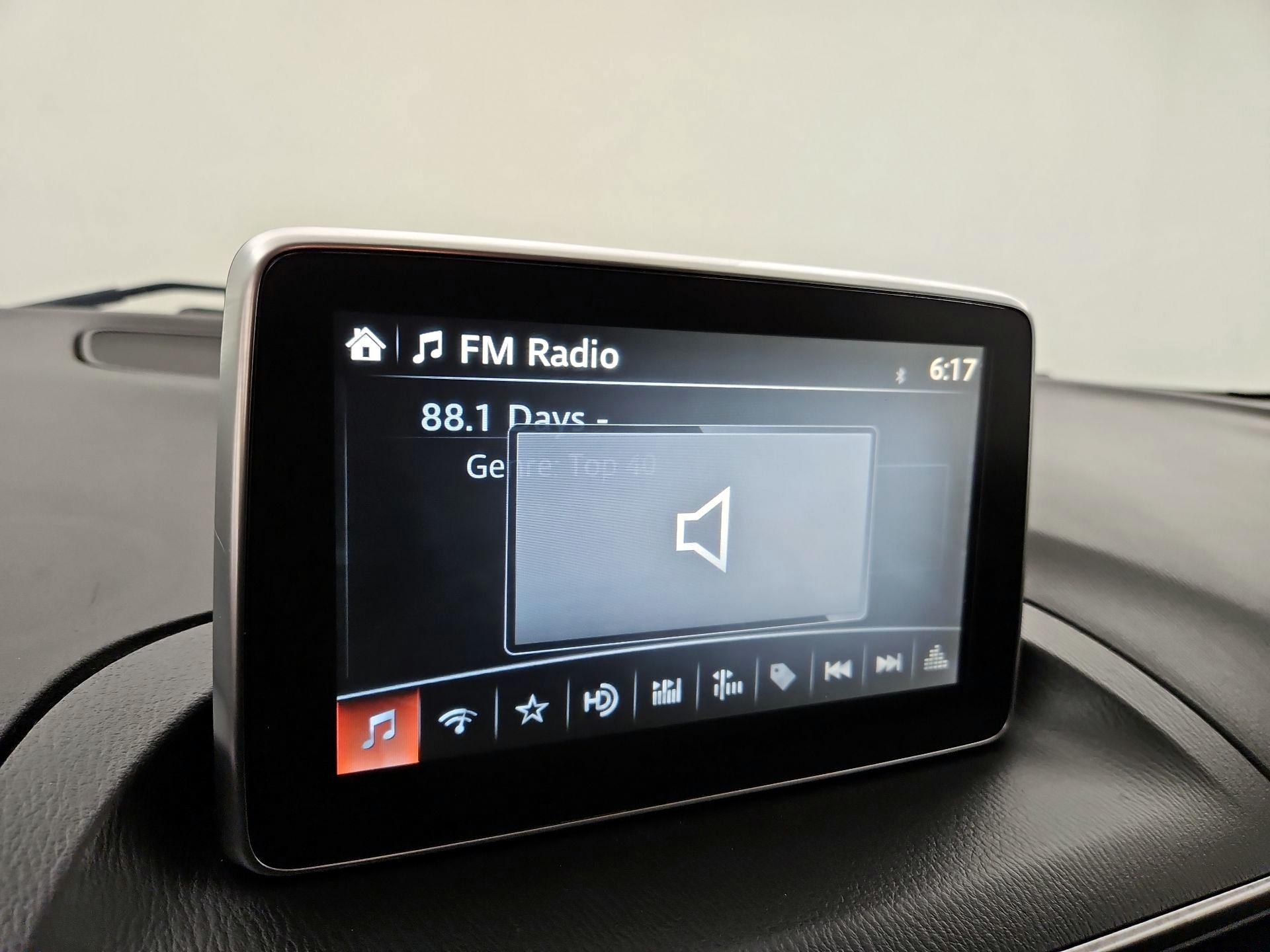 Thumbnail: 2015 Mazda Mazda3 - 14