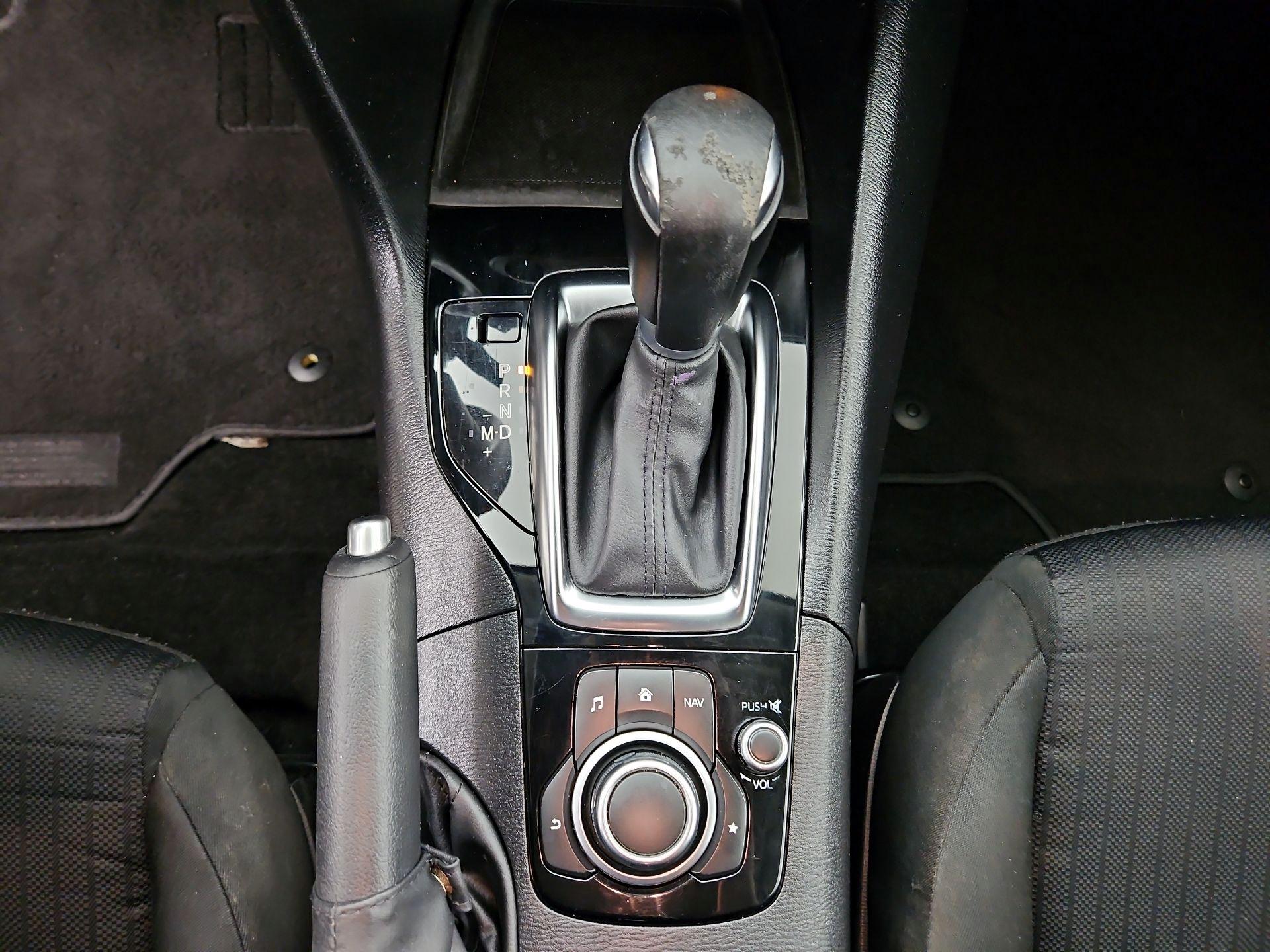 Thumbnail: 2015 Mazda Mazda3 - 16