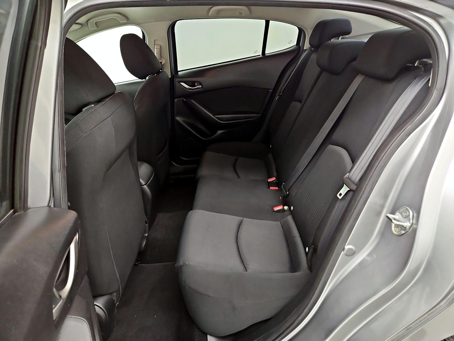 Thumbnail: 2015 Mazda Mazda3 - 18