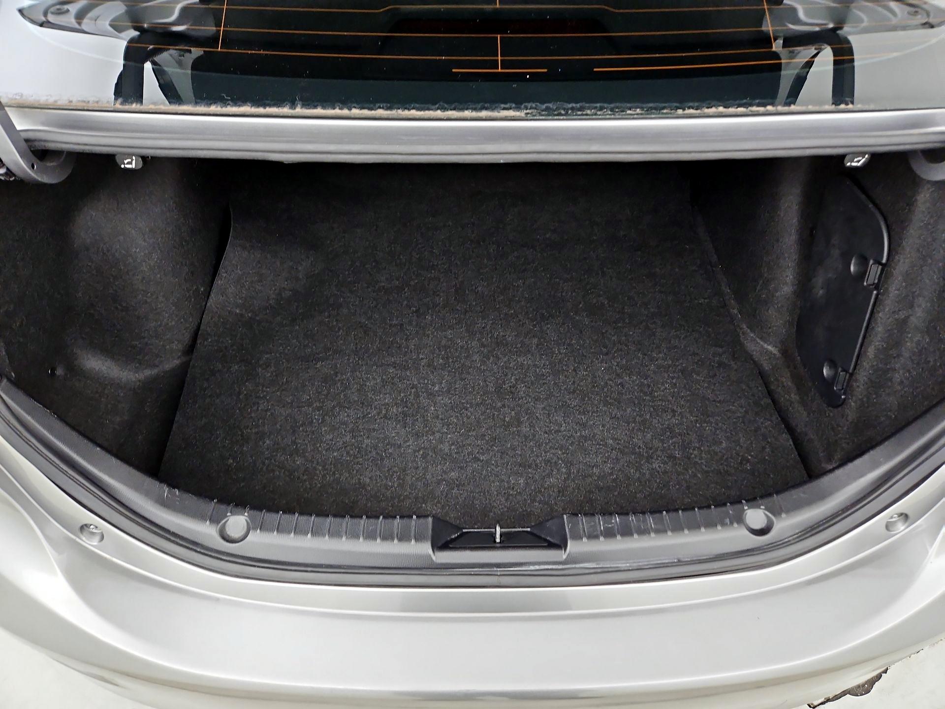 Thumbnail: 2015 Mazda Mazda3 - 19