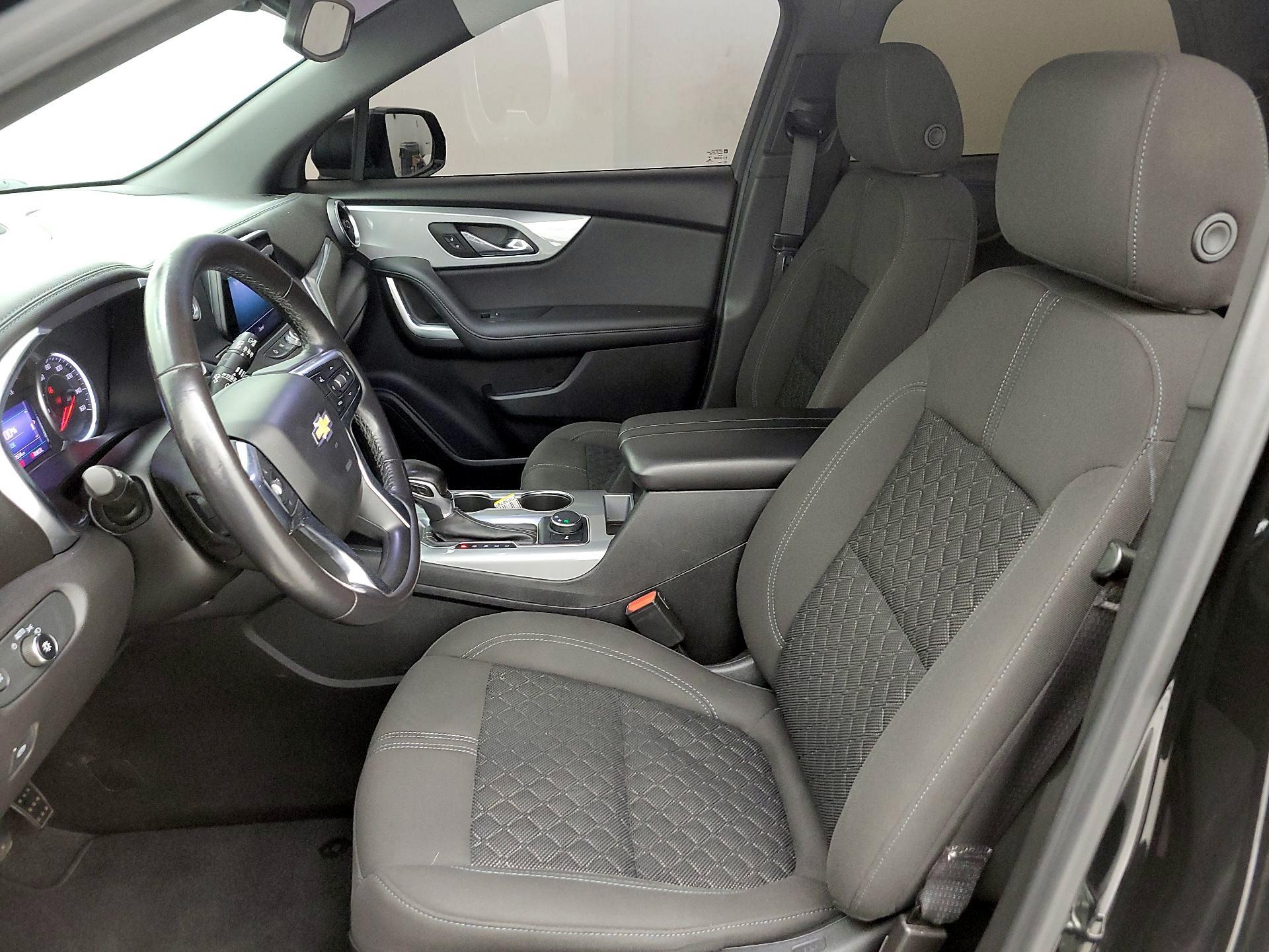 Thumbnail: 2020 Chevrolet Blazer - 11