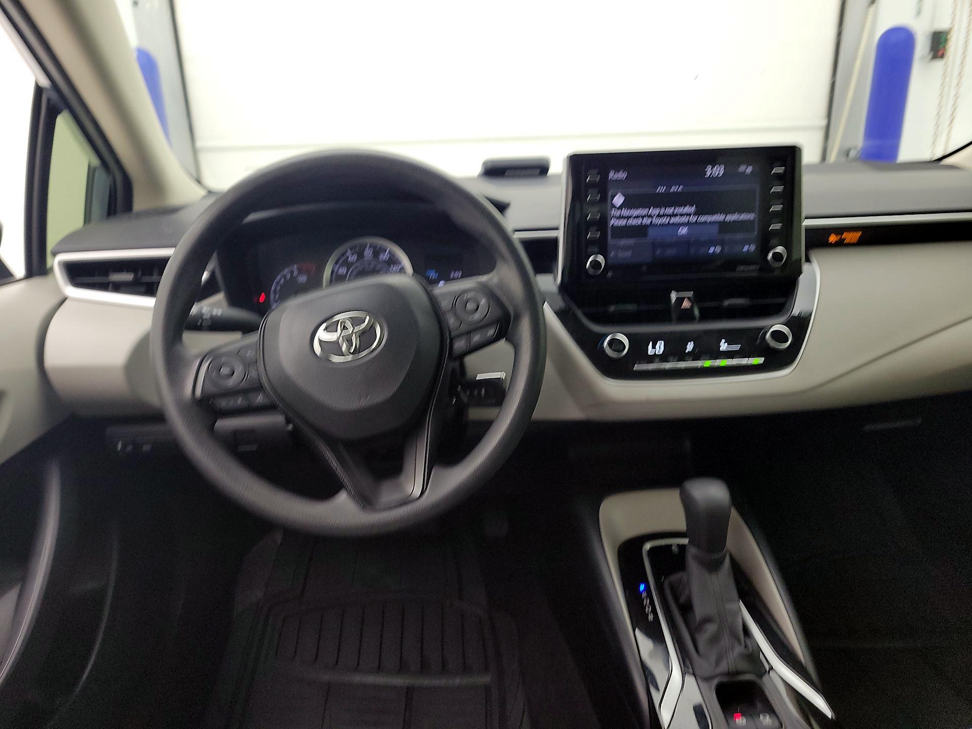 Thumbnail: 2021 Toyota Corolla - 10