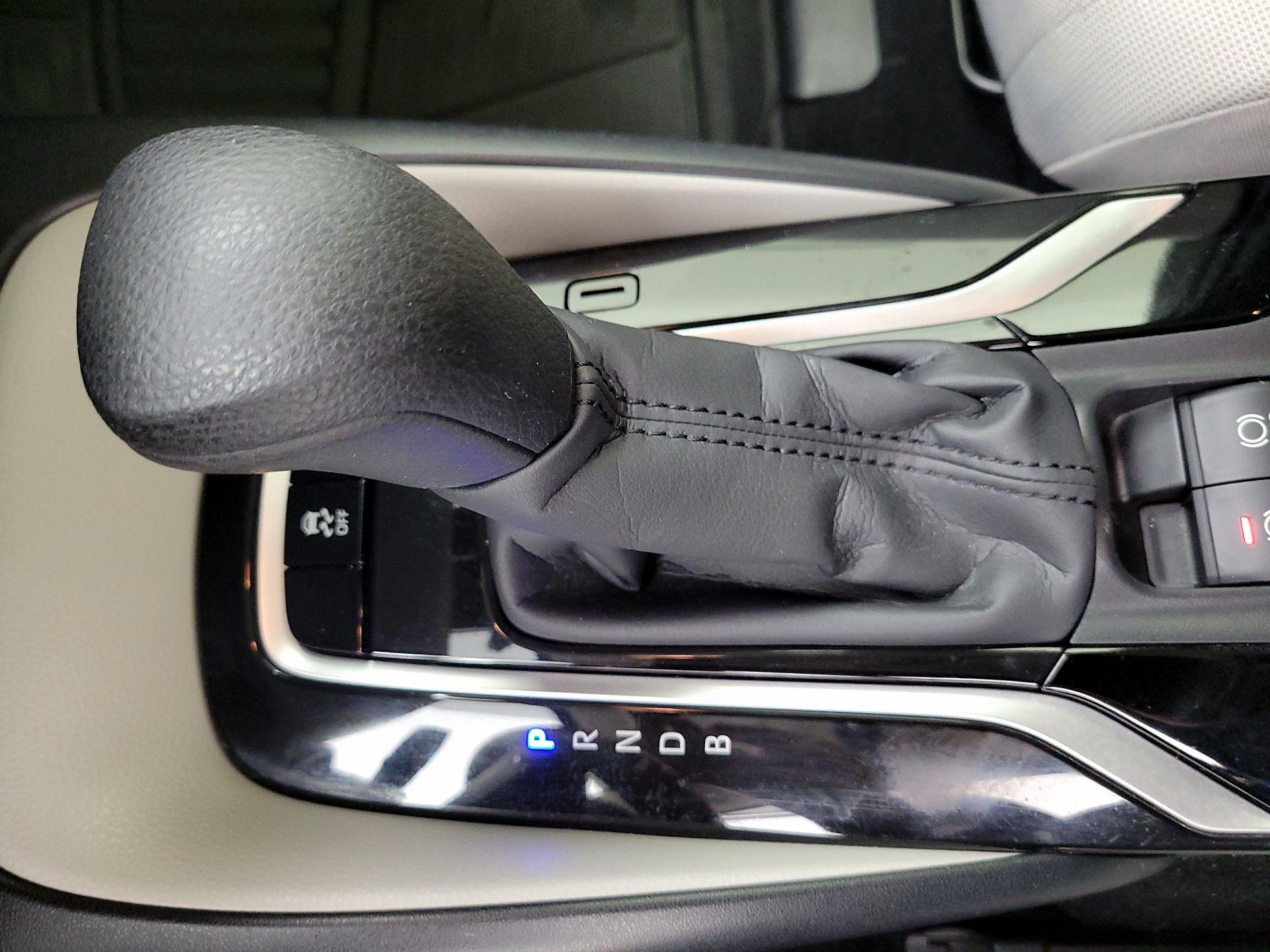 Thumbnail: 2021 Toyota Corolla - 17