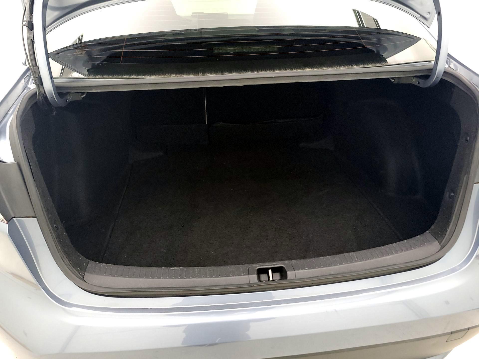 Thumbnail: 2021 Toyota Corolla - 20