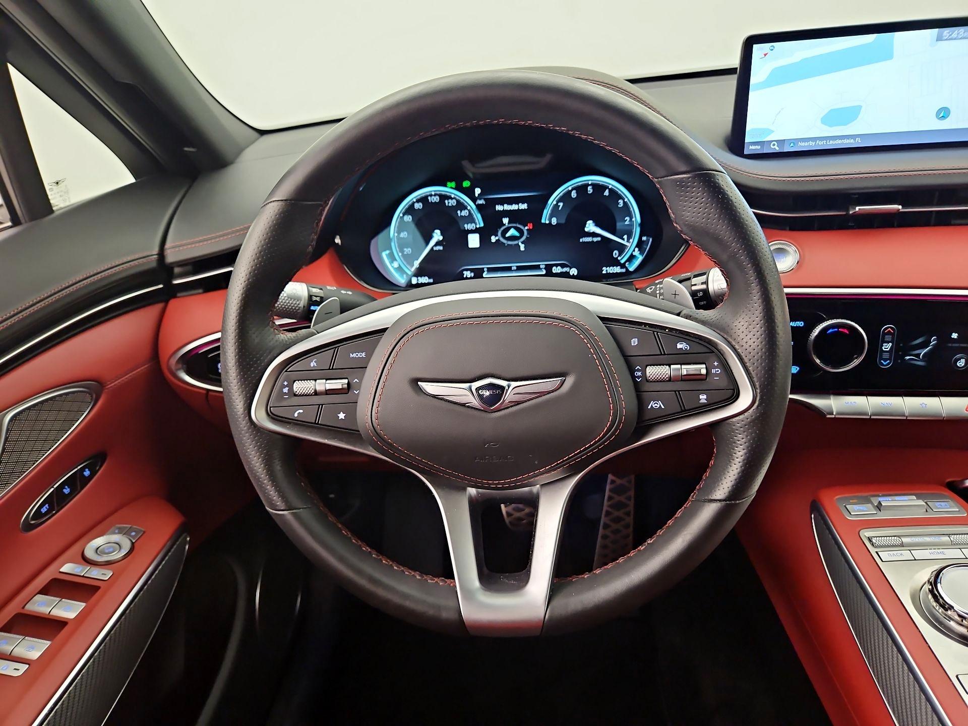 Thumbnail: 2023 Genesis GV70 - 10