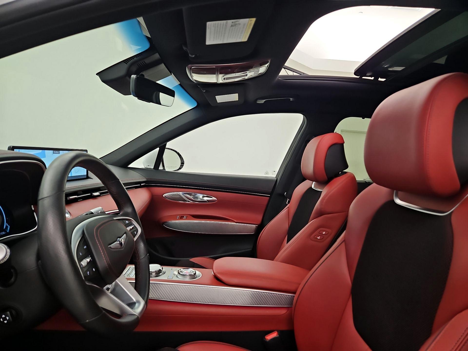 Thumbnail: 2023 Genesis GV70 - 20