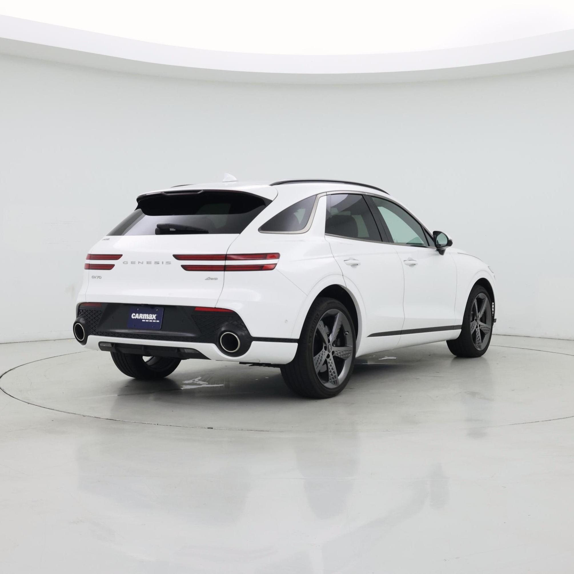 Thumbnail: 2023 Genesis GV70 - 8