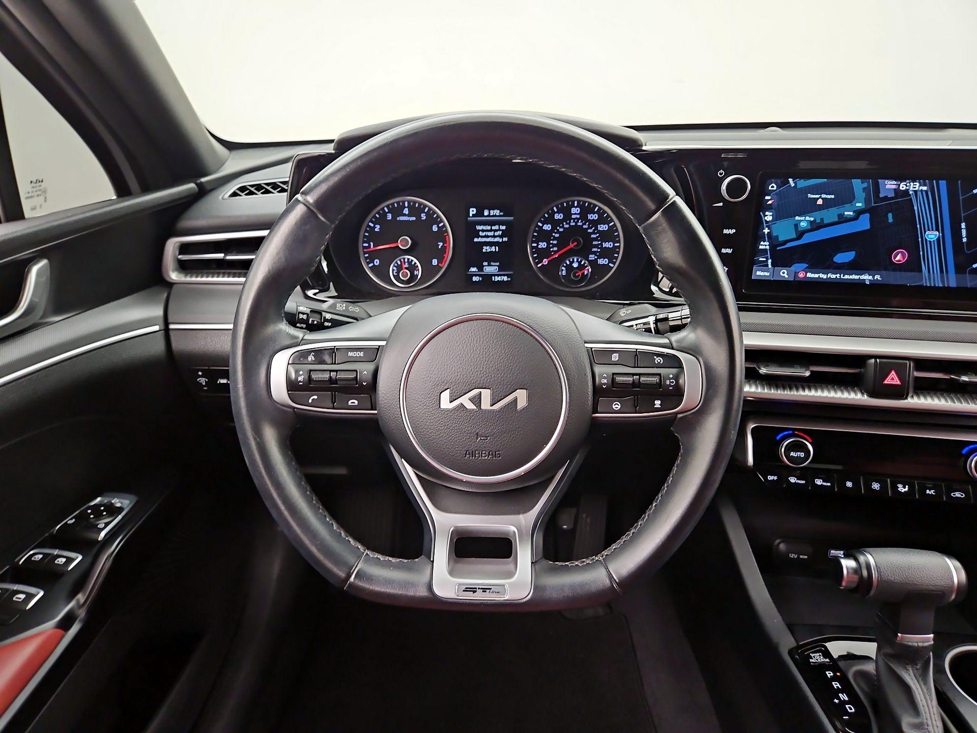 Thumbnail: 2023 Kia K5 - 10