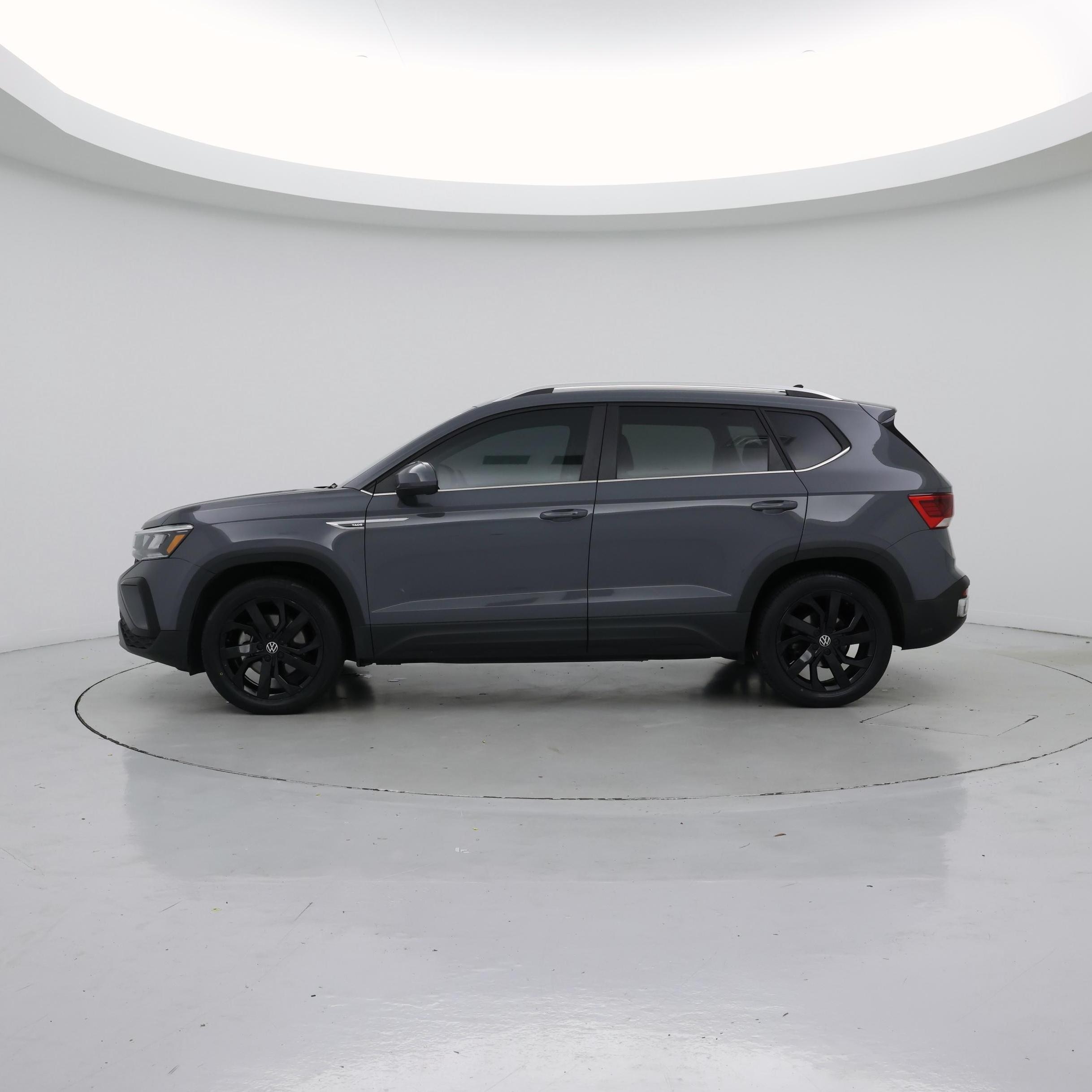 Thumbnail: 2022 Volkswagen Taos - 3