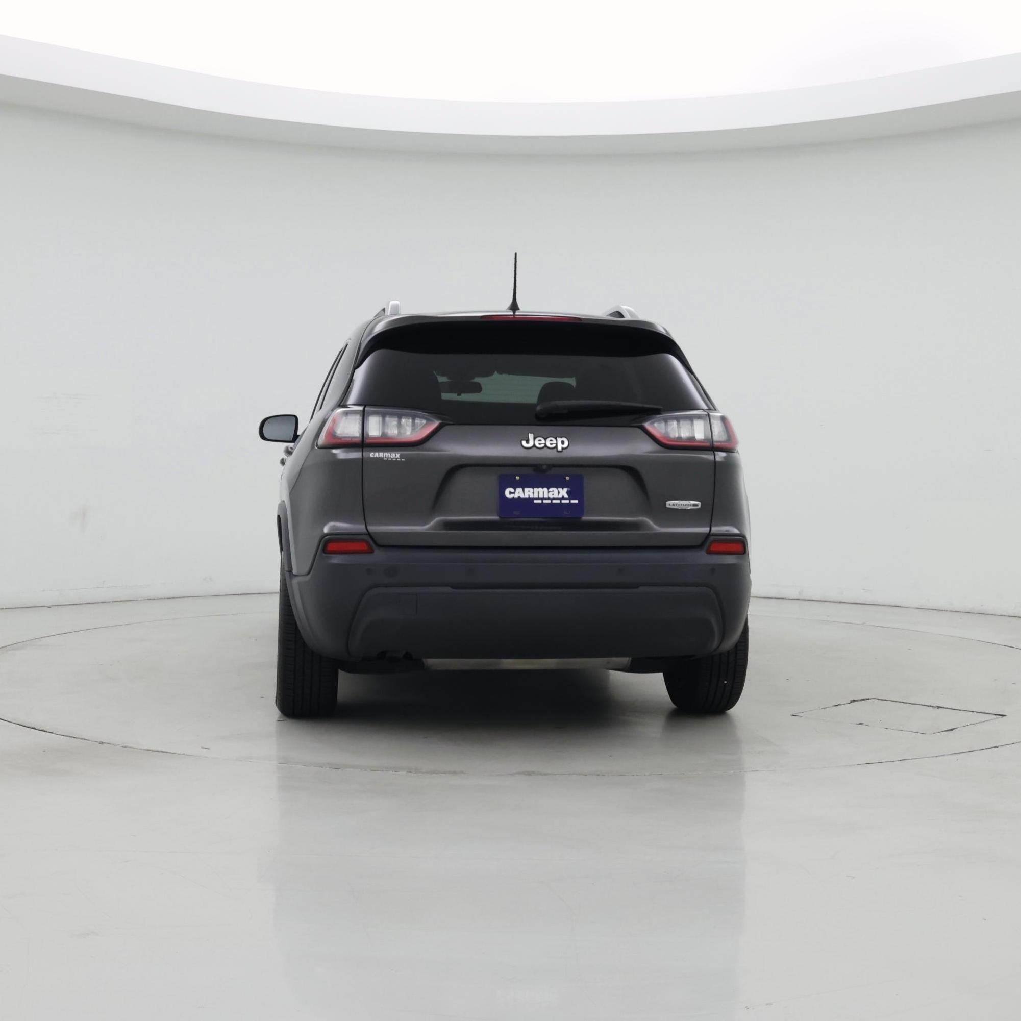 Thumbnail: 2019 Jeep Cherokee - 6