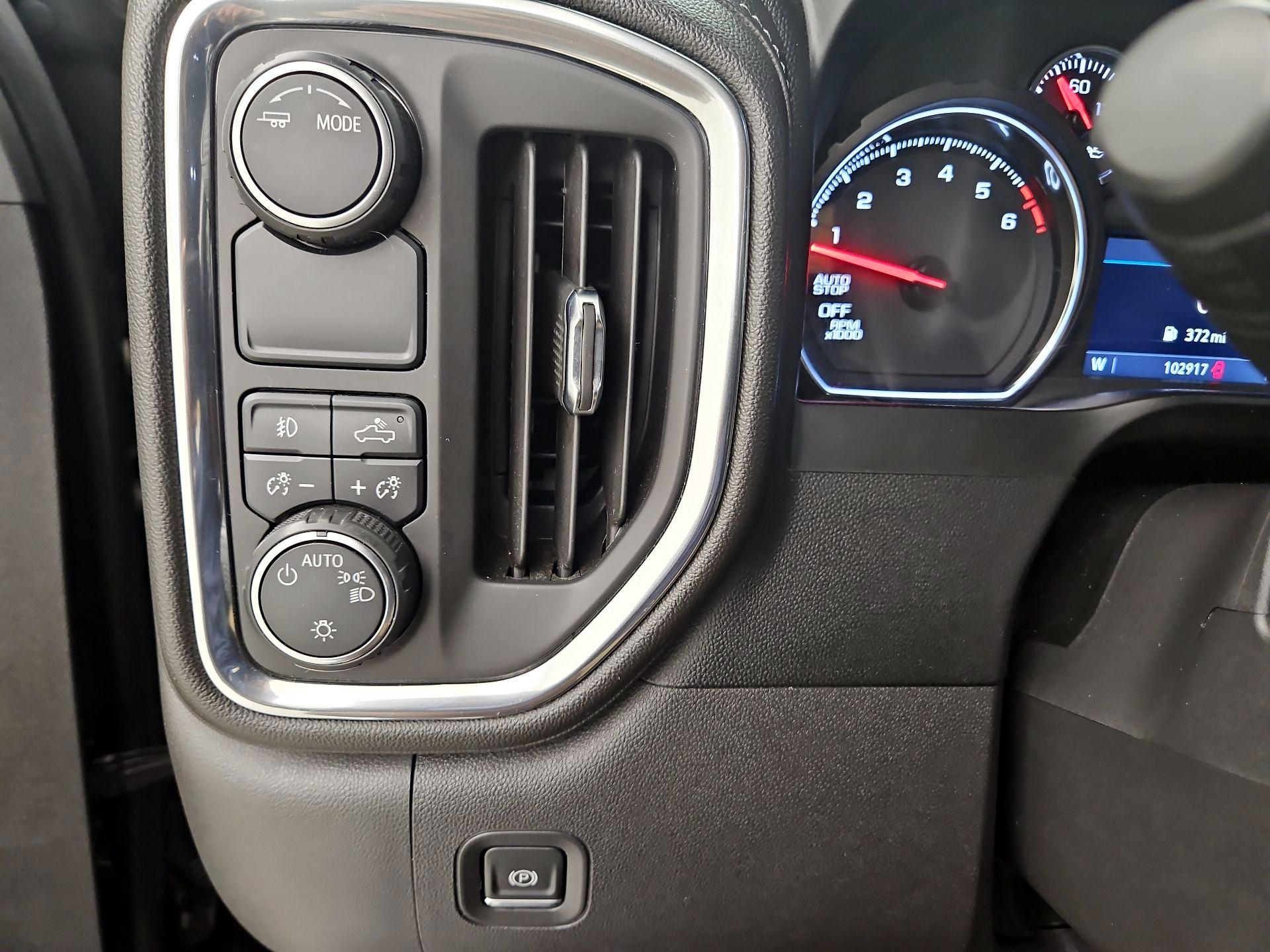 Thumbnail: 2021 Chevrolet Silverado 1500 - 13