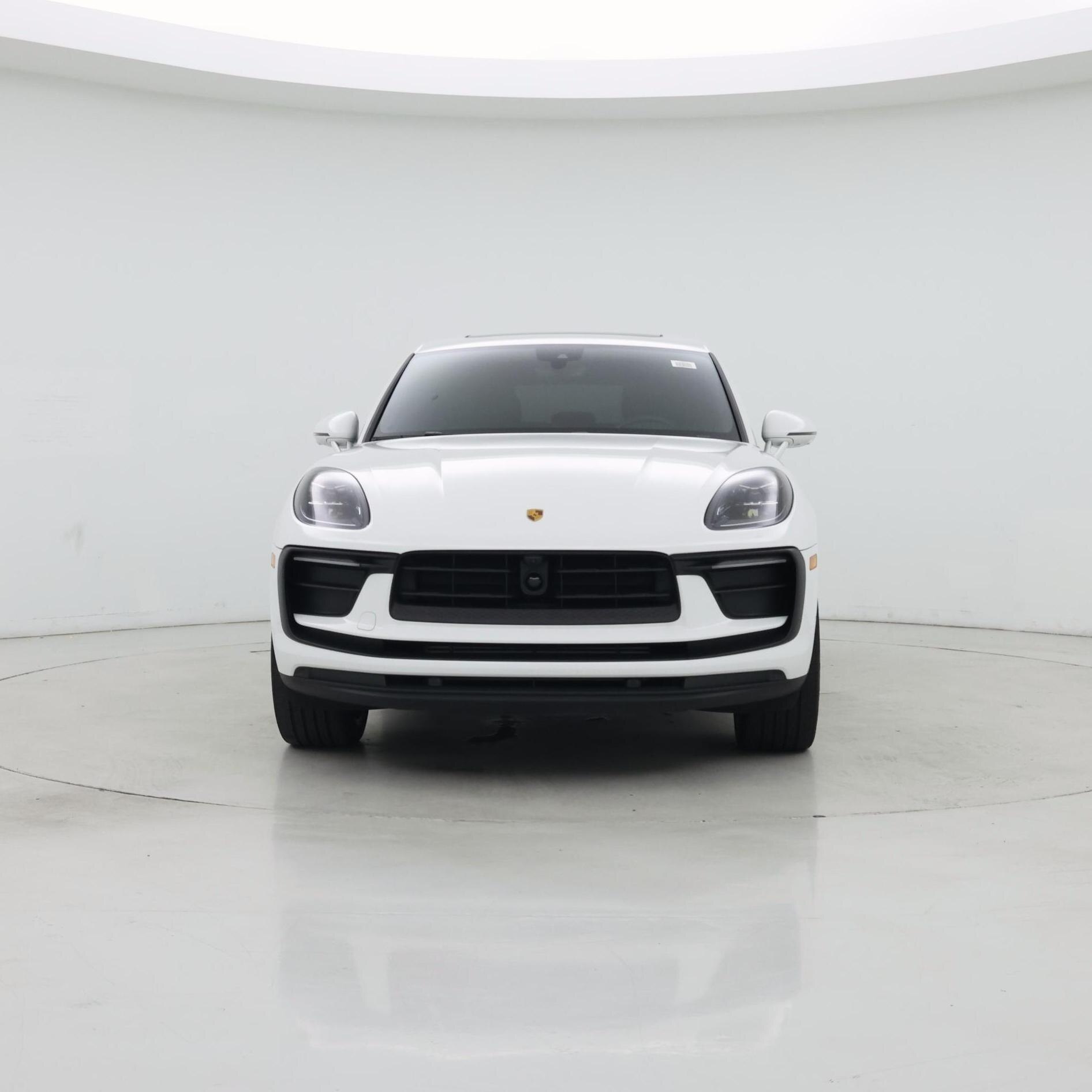 Thumbnail: 2023 Porsche Macan - 5