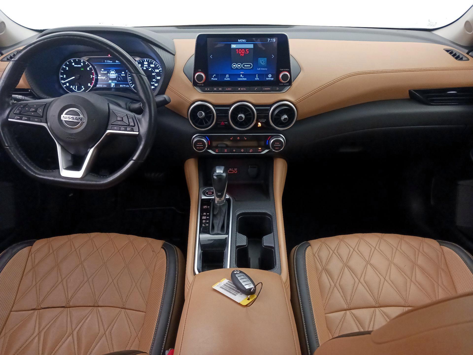 Thumbnail: 2022 Nissan Sentra - 9