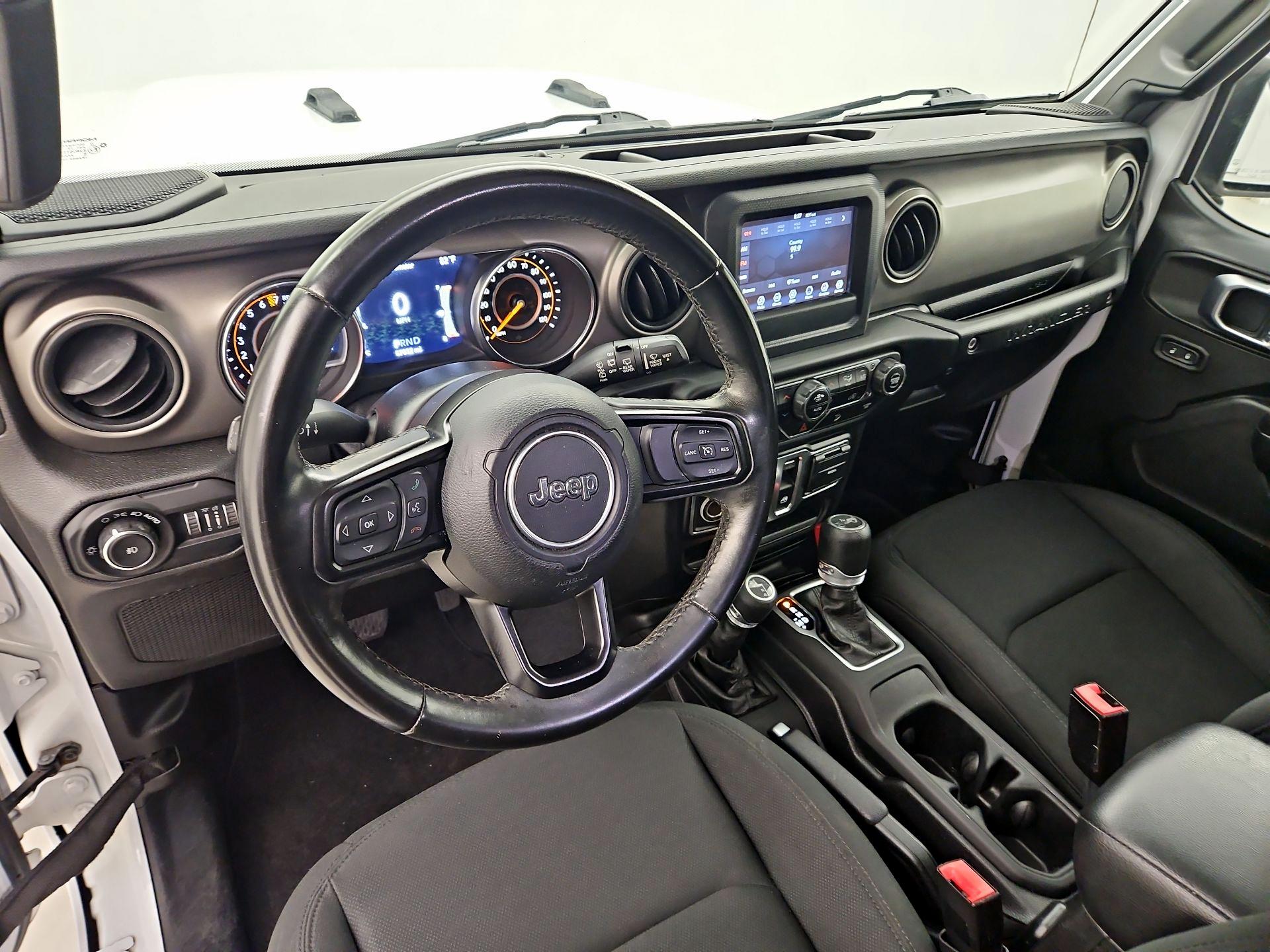 Thumbnail: 2020 Jeep Wrangler - 9