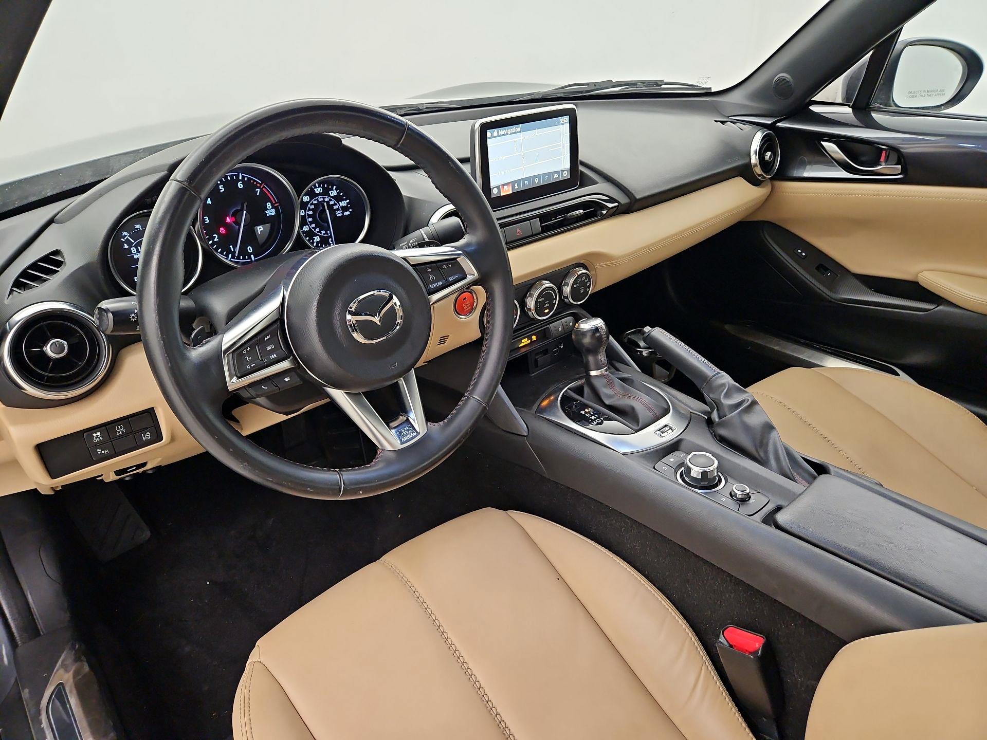 Thumbnail: 2016 Mazda MX-5 Miata - 9