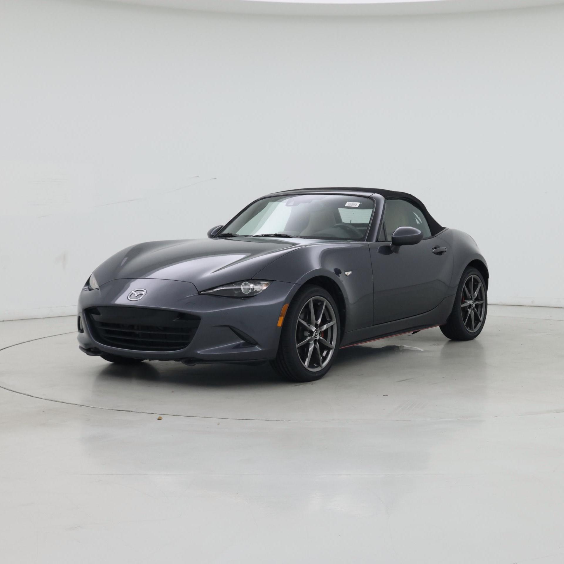 Thumbnail: 2016 Mazda MX-5 Miata - 4