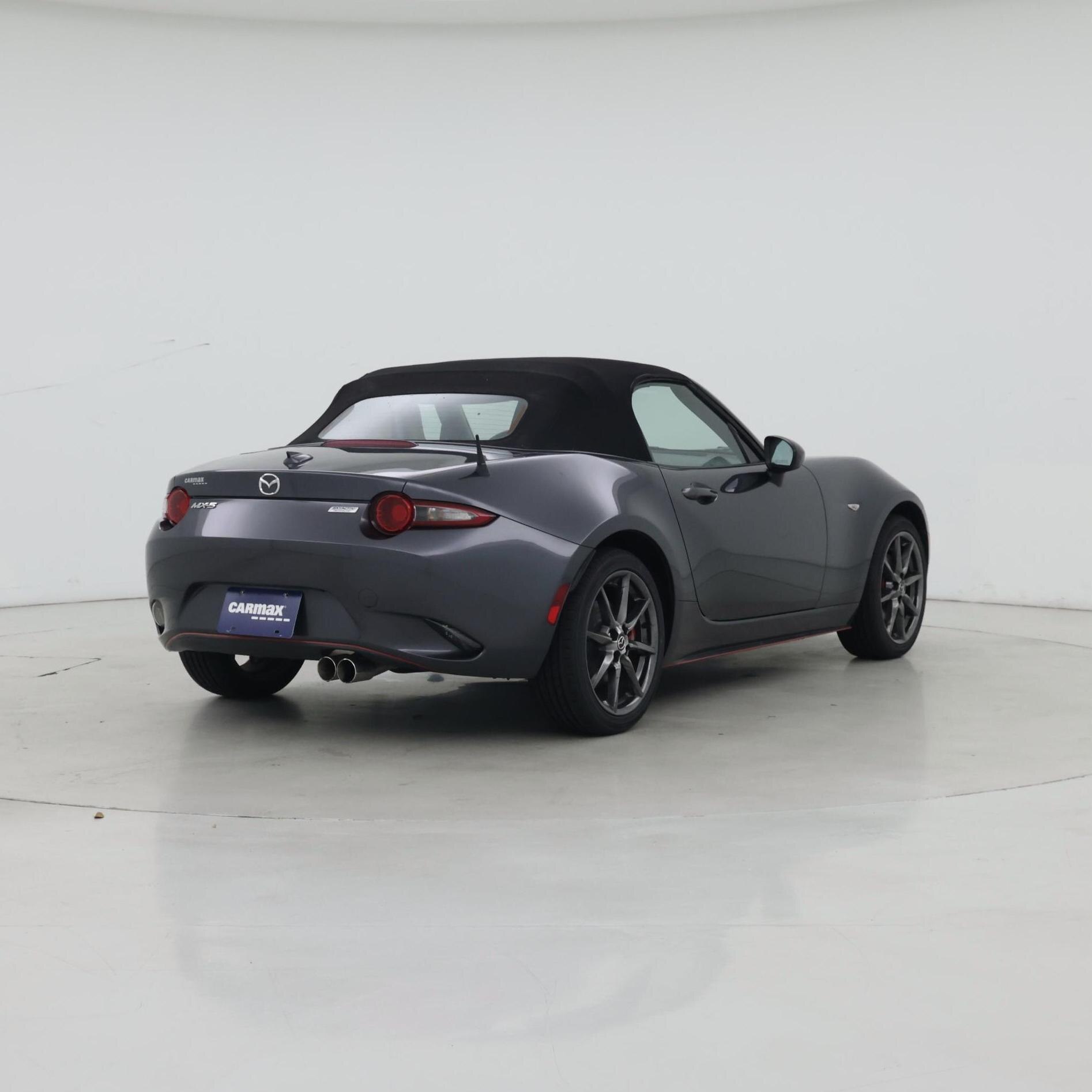 Thumbnail: 2016 Mazda MX-5 Miata - 8