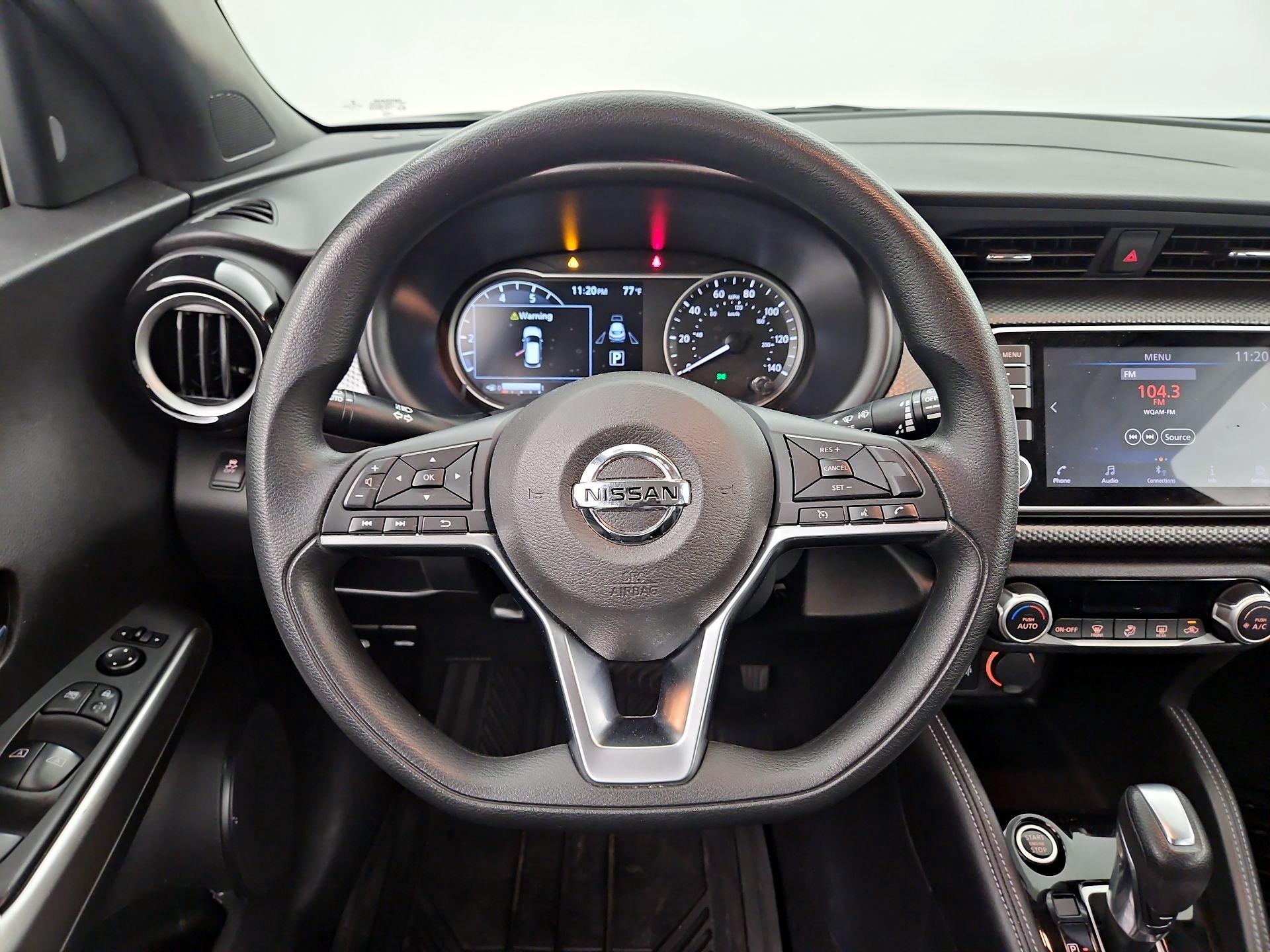 Thumbnail: 2019 Nissan Kicks - 10