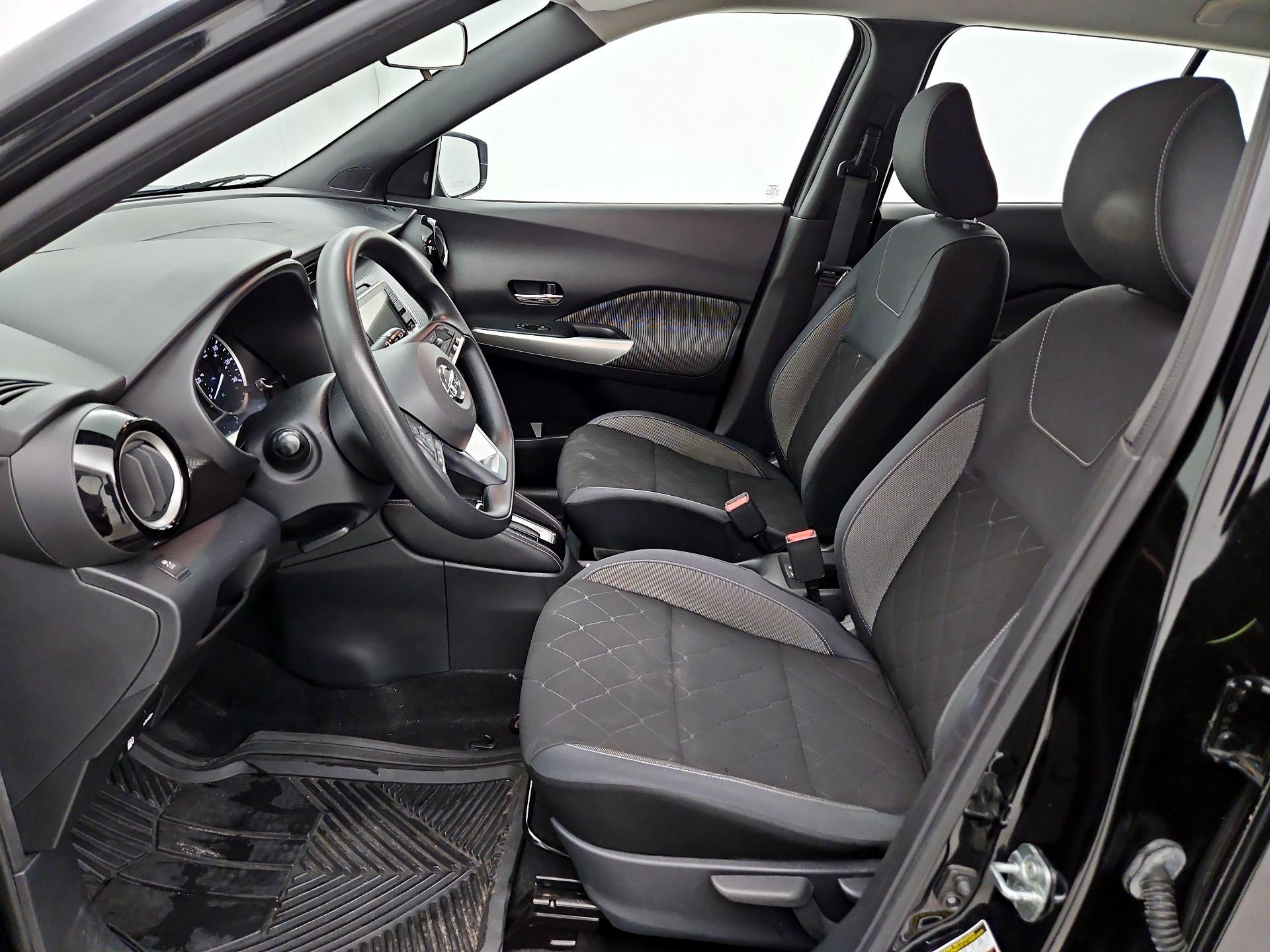 Thumbnail: 2019 Nissan Kicks - 11