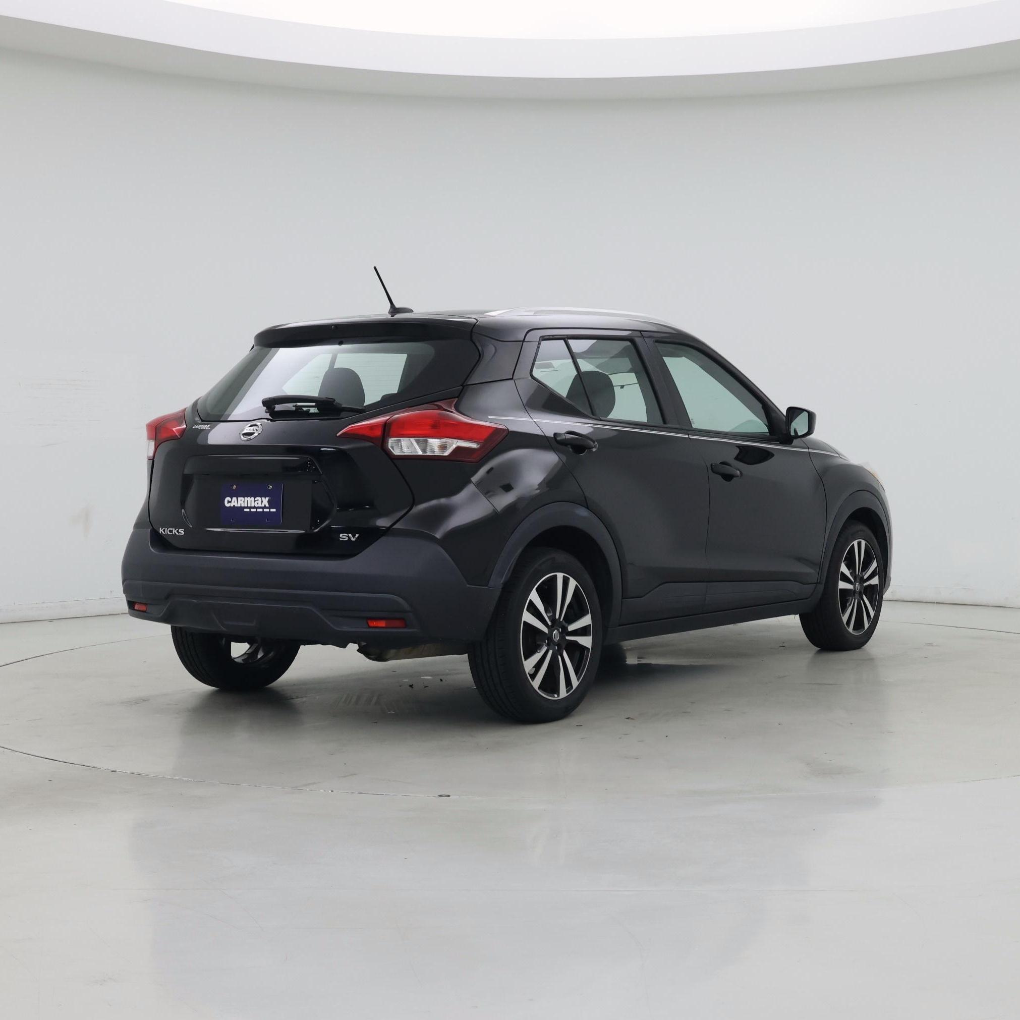 Thumbnail: 2019 Nissan Kicks - 8