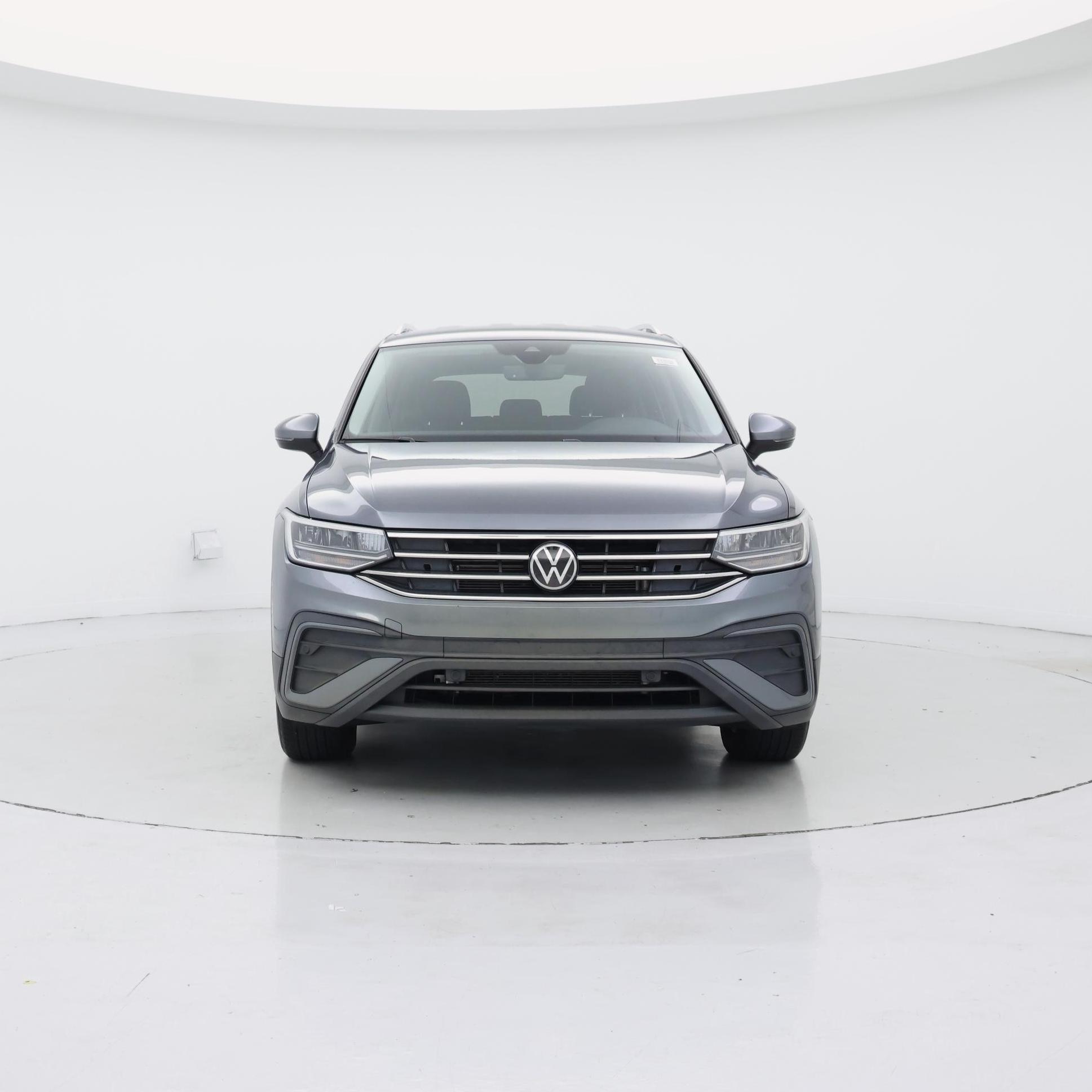 Thumbnail: 2022 Volkswagen Tiguan - 5