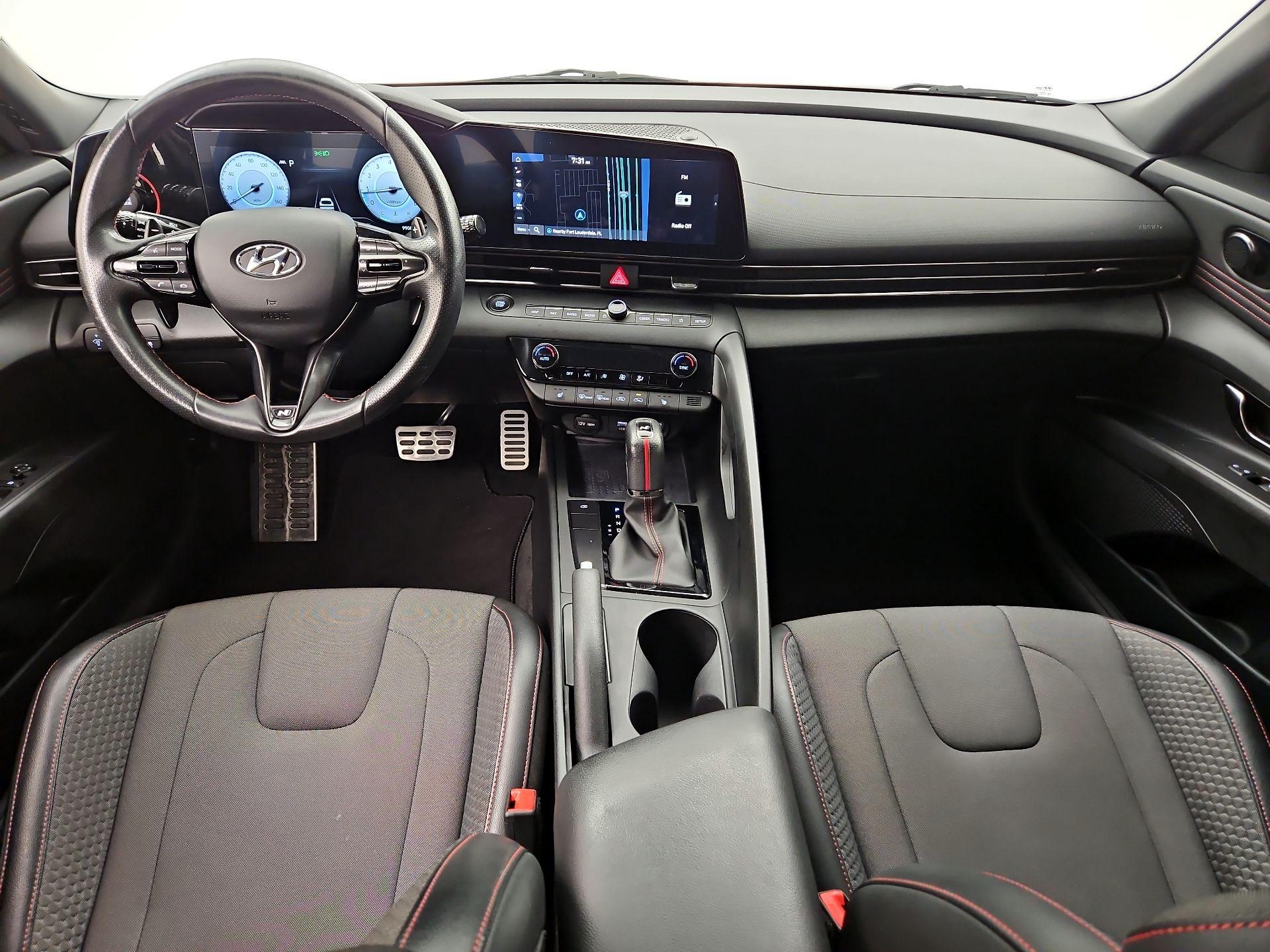 Thumbnail: 2023 Hyundai Elantra - 9