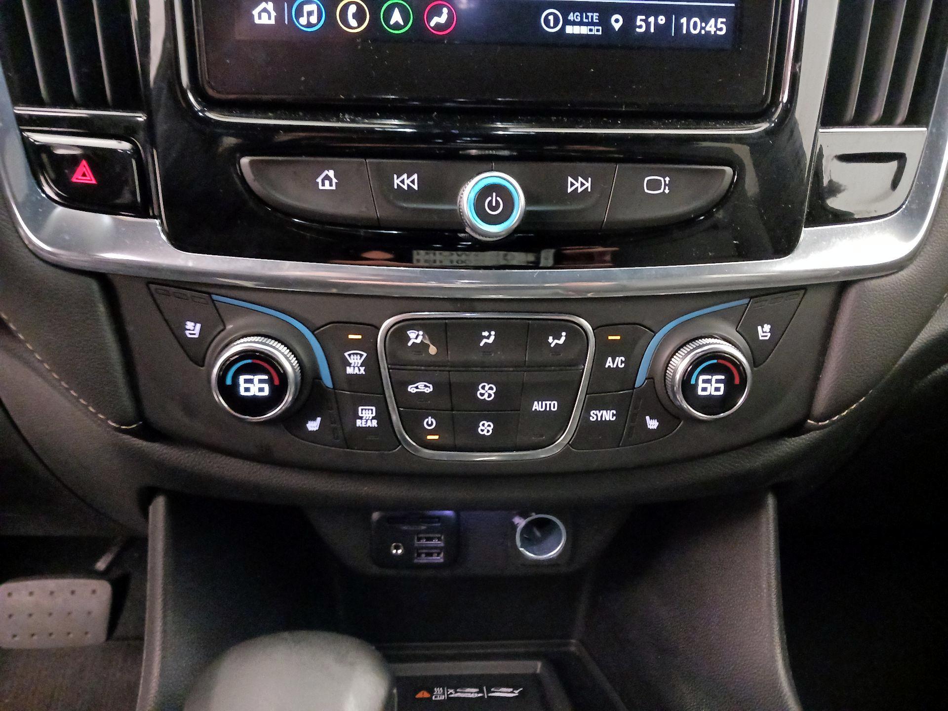 Thumbnail: 2023 Chevrolet Traverse - 17