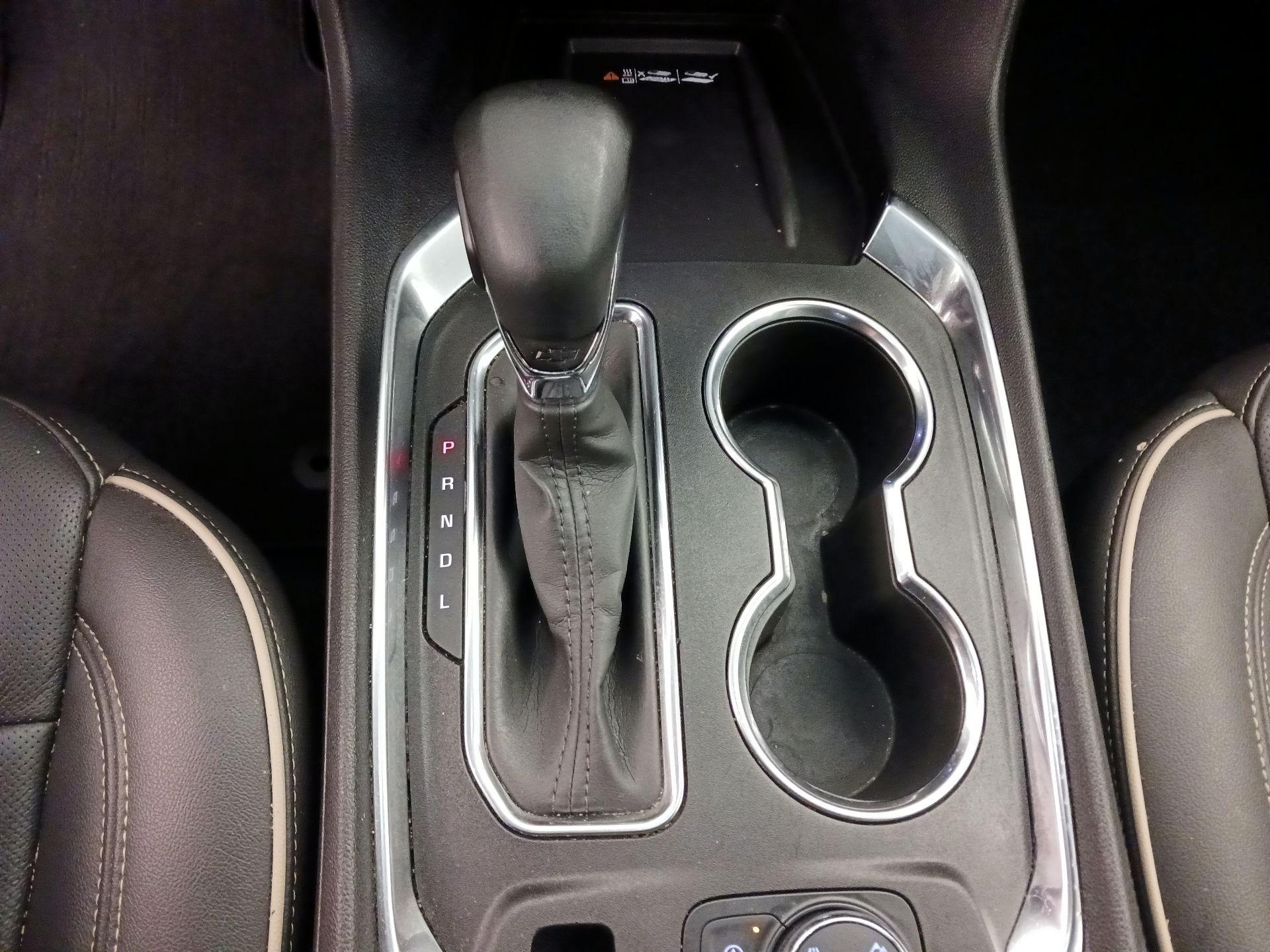 Thumbnail: 2023 Chevrolet Traverse - 18