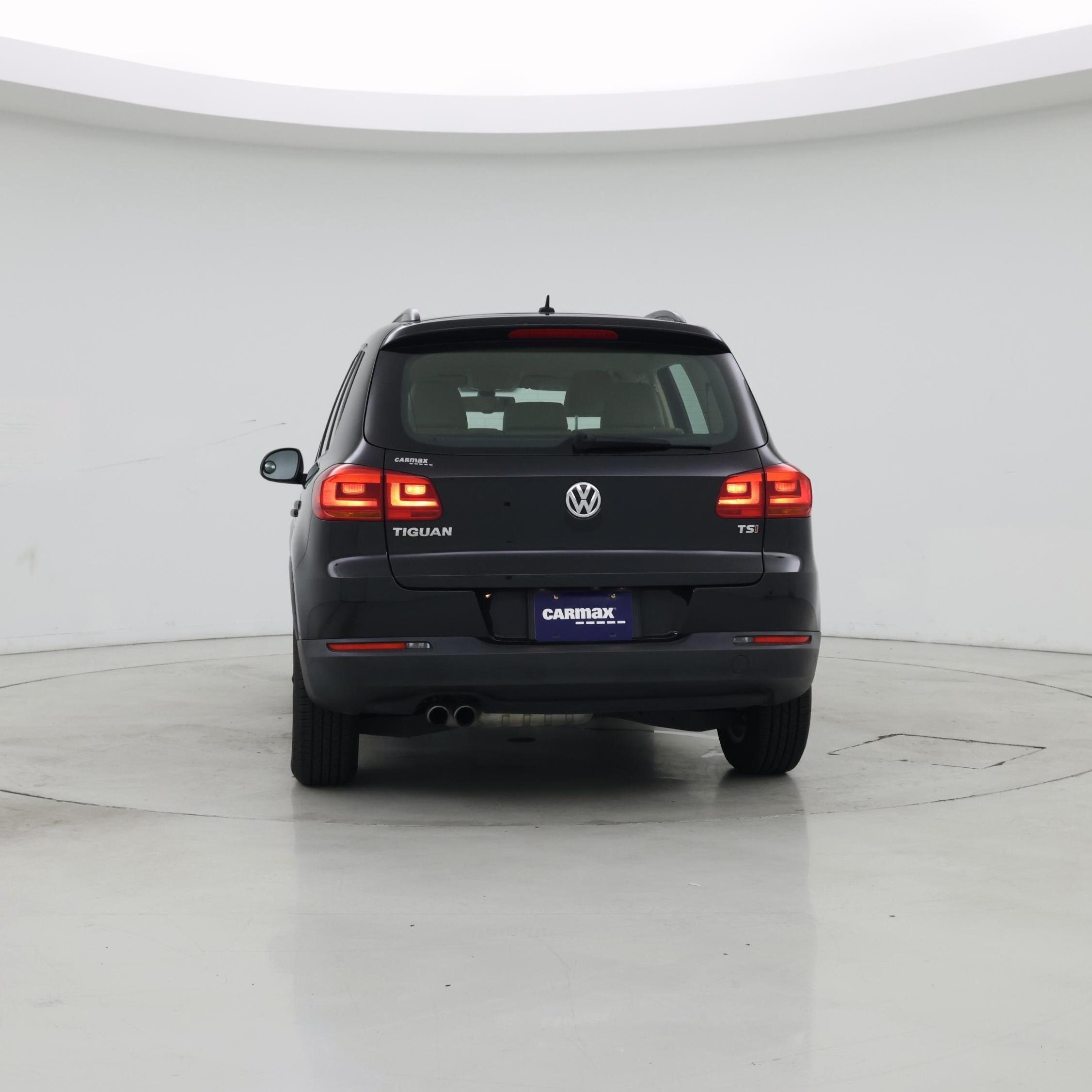 Thumbnail: 2016 Volkswagen Tiguan - 6