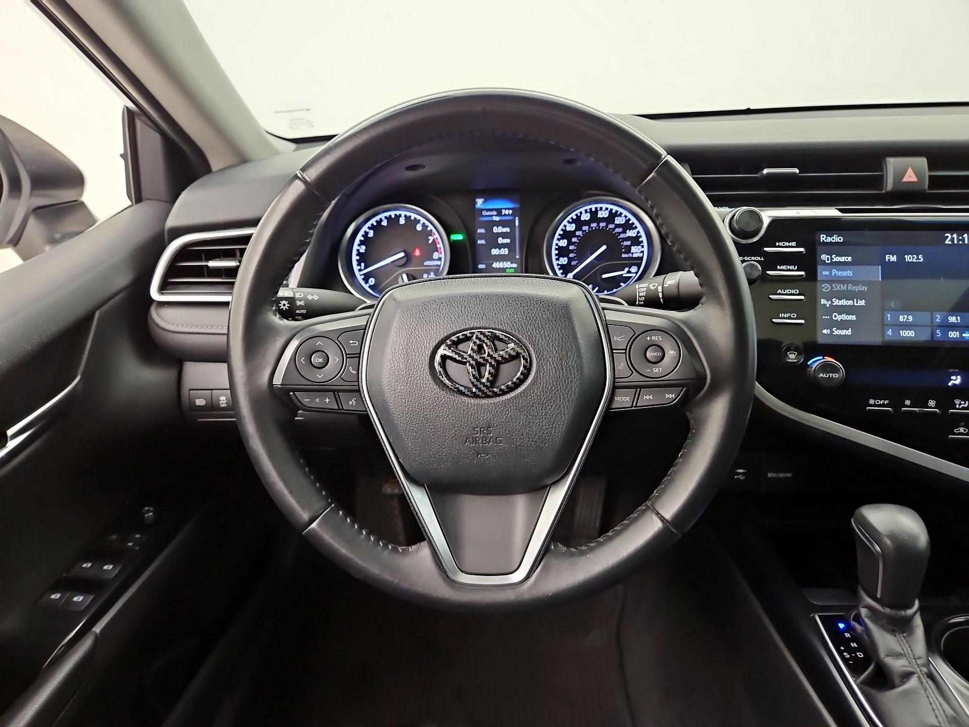 Thumbnail: 2018 Toyota Camry - 10