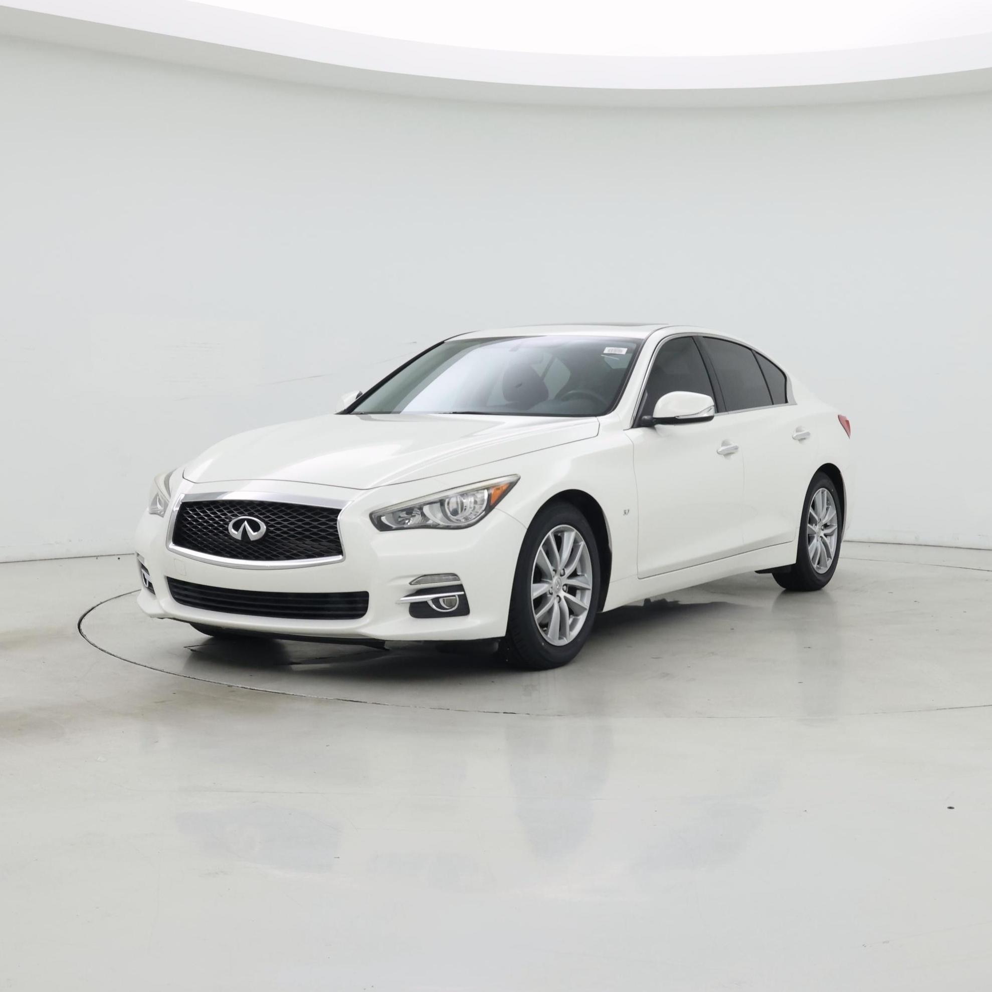Thumbnail: 2015 INFINITI Q50 - 4