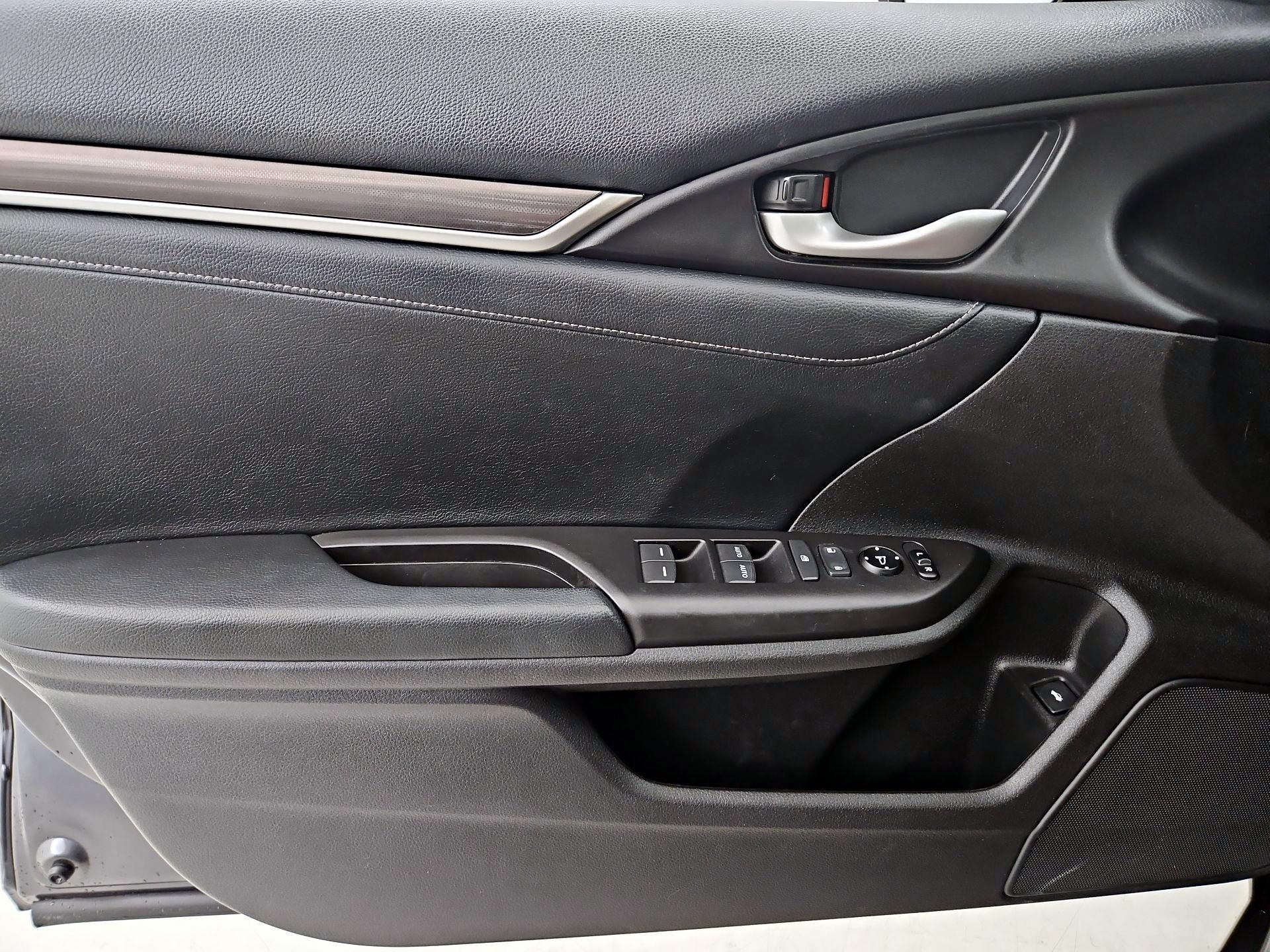 Thumbnail: 2019 Honda Civic - 12