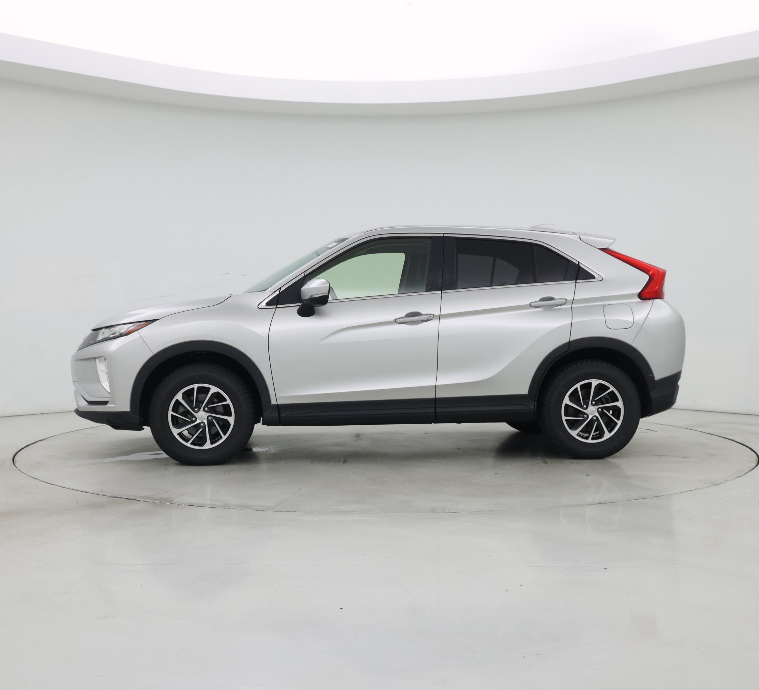 Thumbnail: 2020 Mitsubishi Eclipse Cross - 3