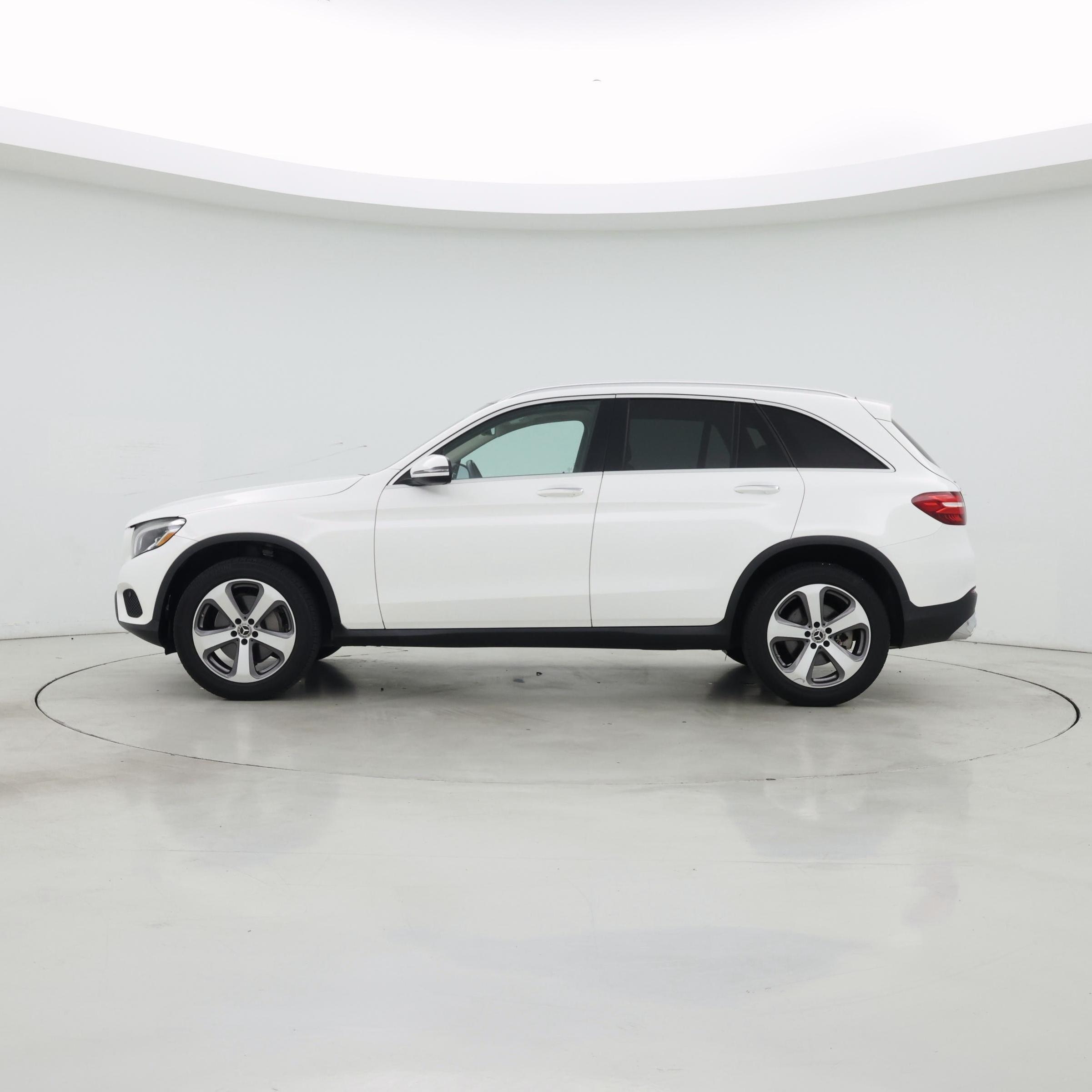 Thumbnail: 2019 Mercedes-Benz GLC - 3