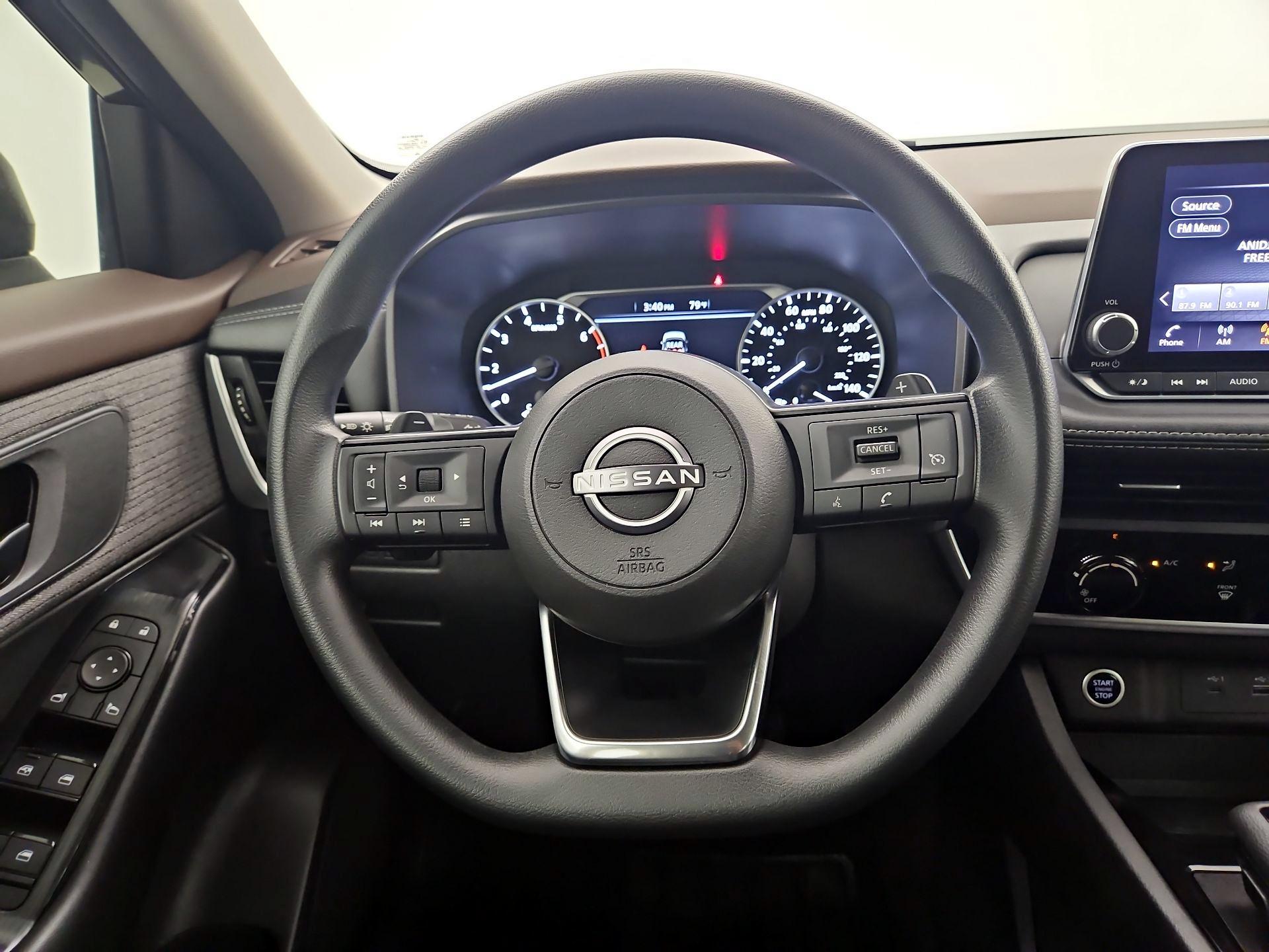 Thumbnail: 2023 Nissan Rogue - 10
