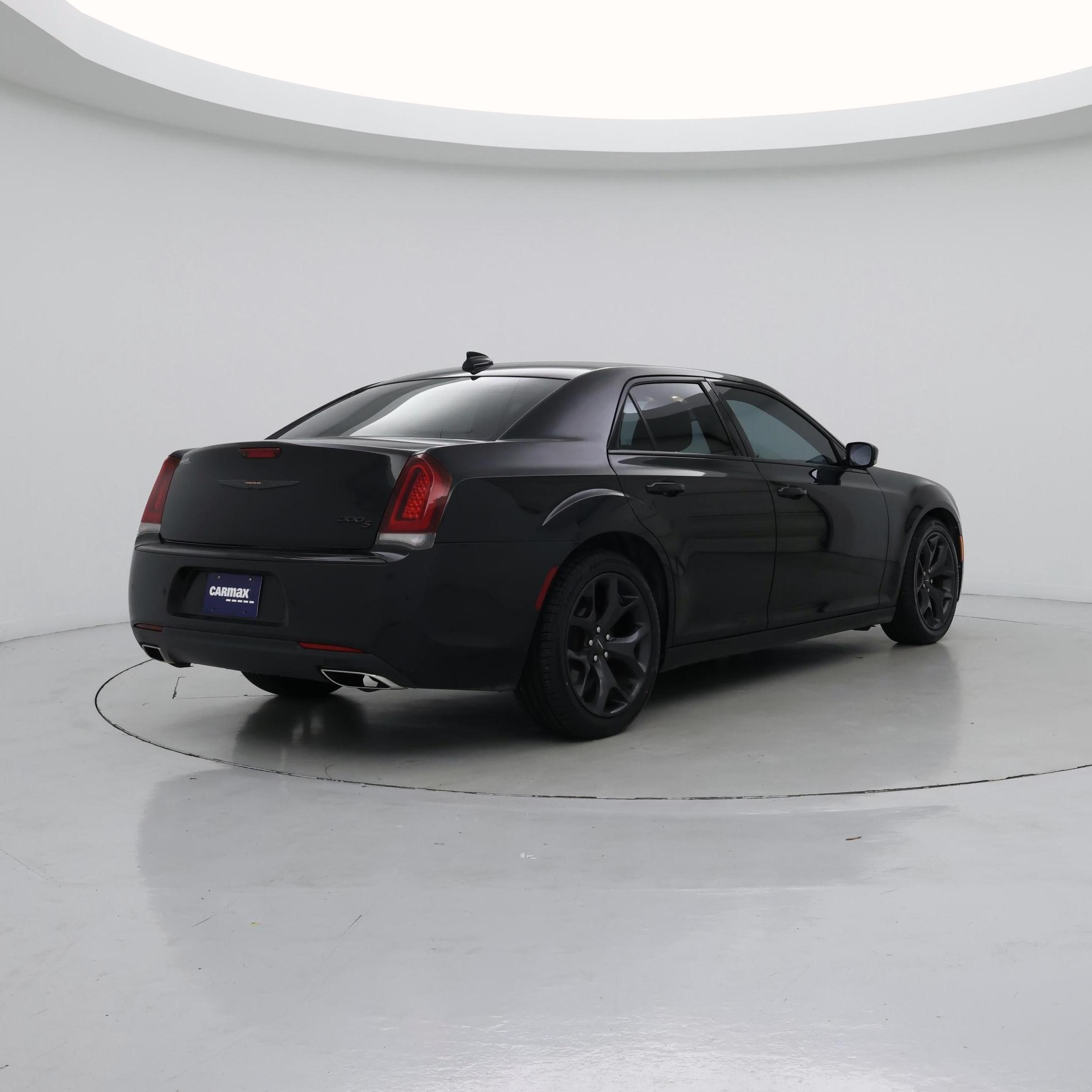 Thumbnail: 2020 Chrysler 300 - 8