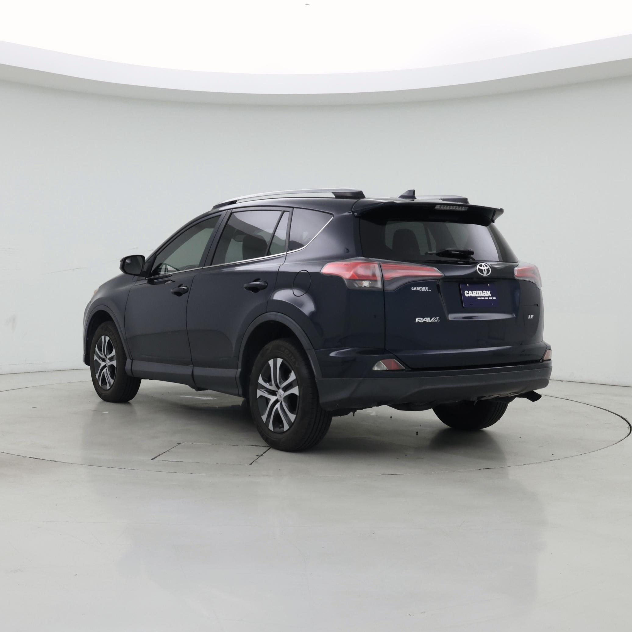 Thumbnail: 2018 Toyota RAV4 - 2