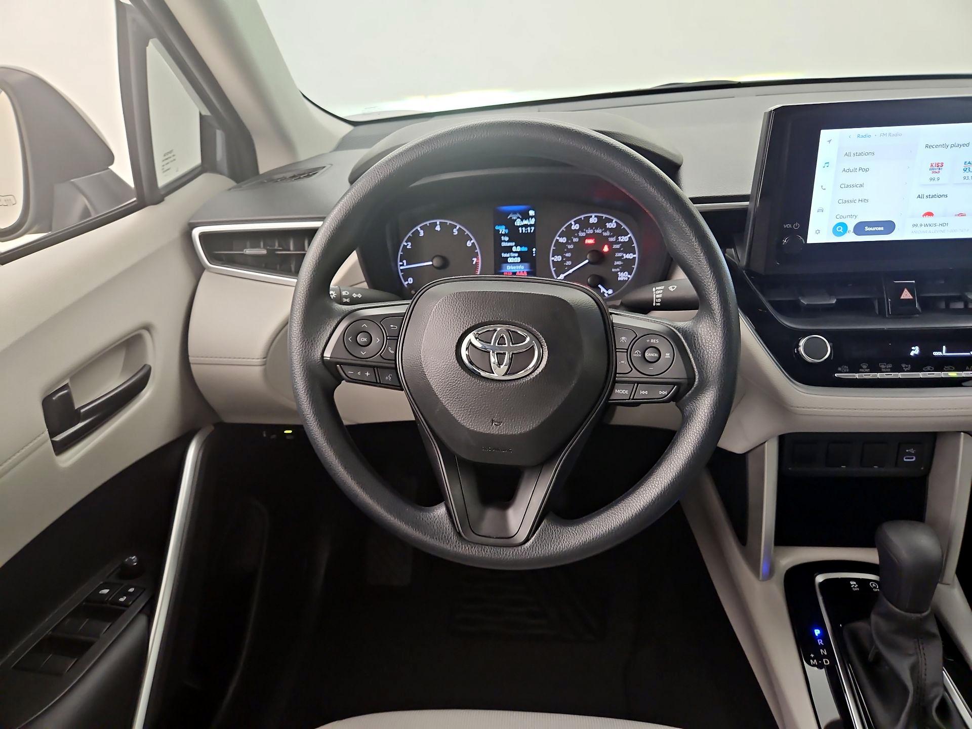 Thumbnail: 2024 Toyota Corolla Cross - 10