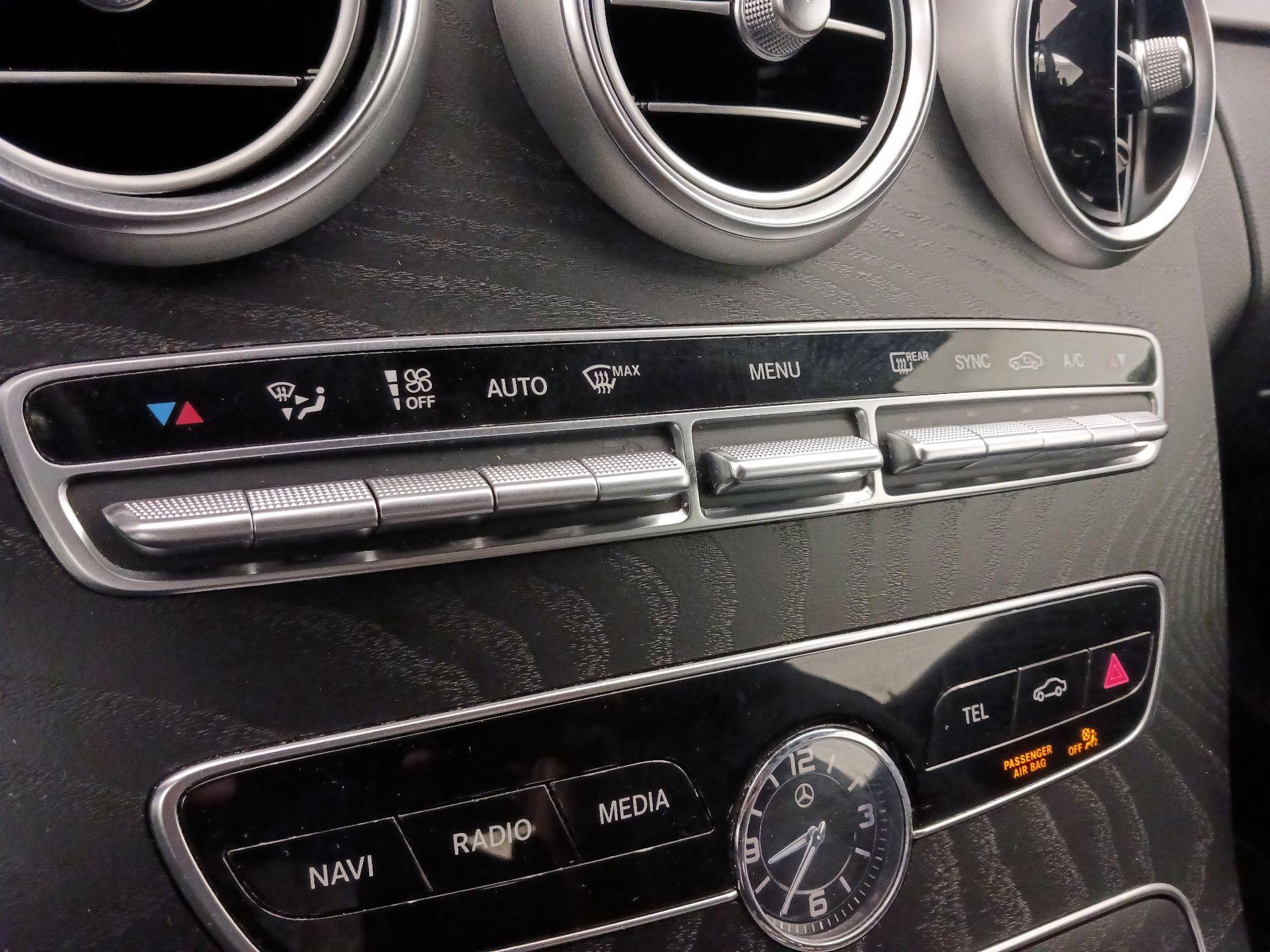 Thumbnail: 2023 Mercedes-Benz C-Class - 16