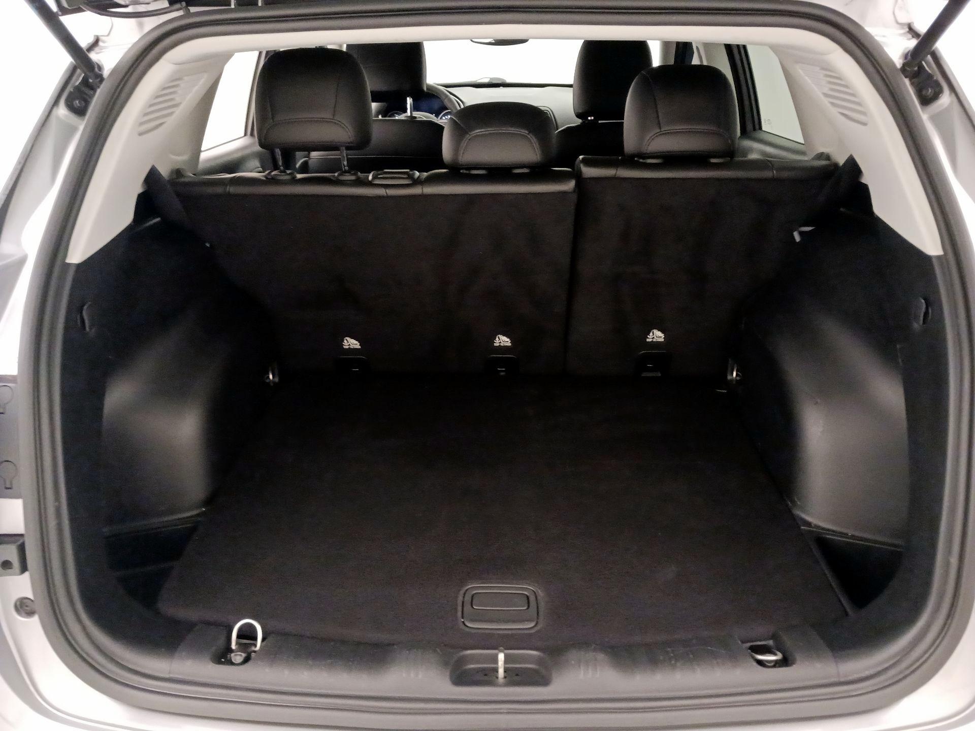 Thumbnail: 2021 Jeep Compass - 20