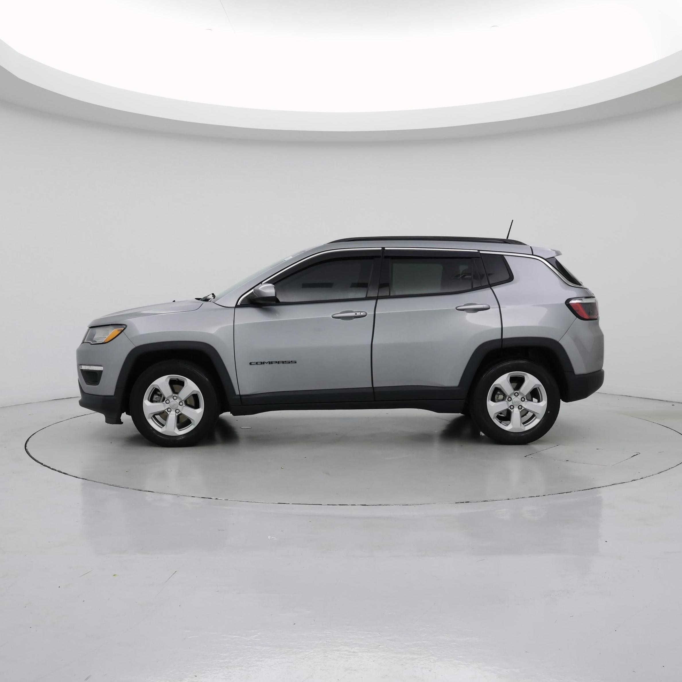 Thumbnail: 2021 Jeep Compass - 3