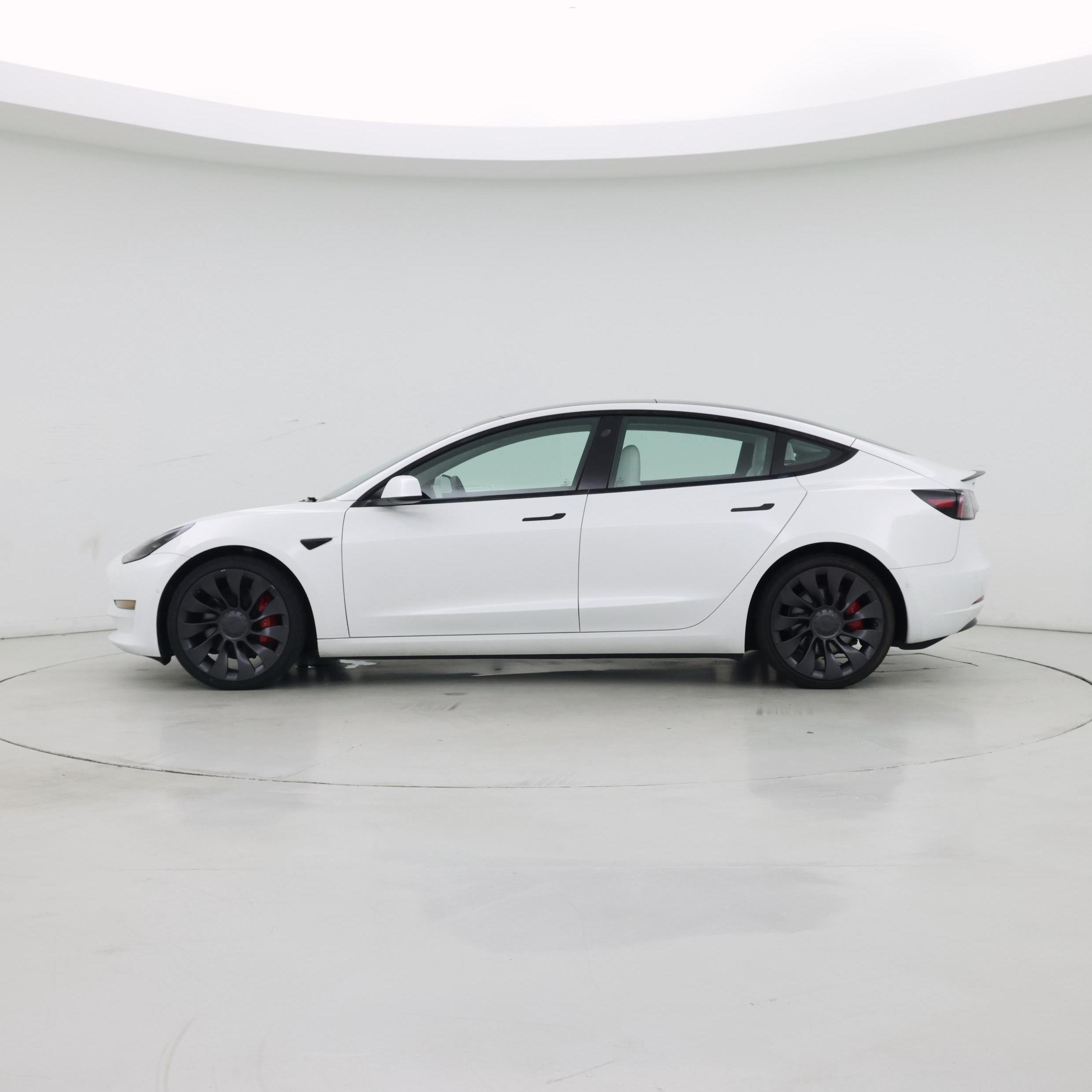 Thumbnail: 2022 Tesla Model 3 - 3