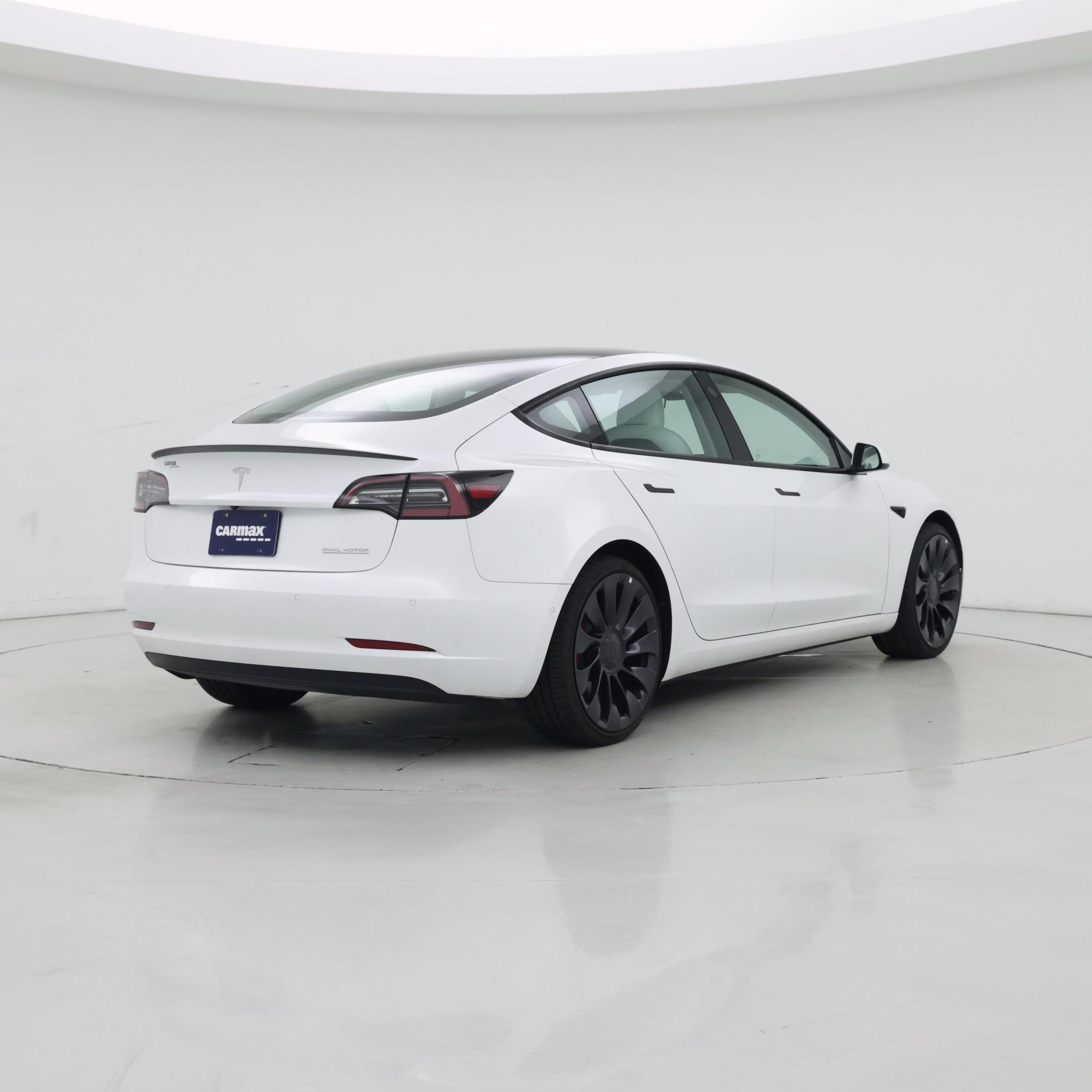 Thumbnail: 2022 Tesla Model 3 - 8