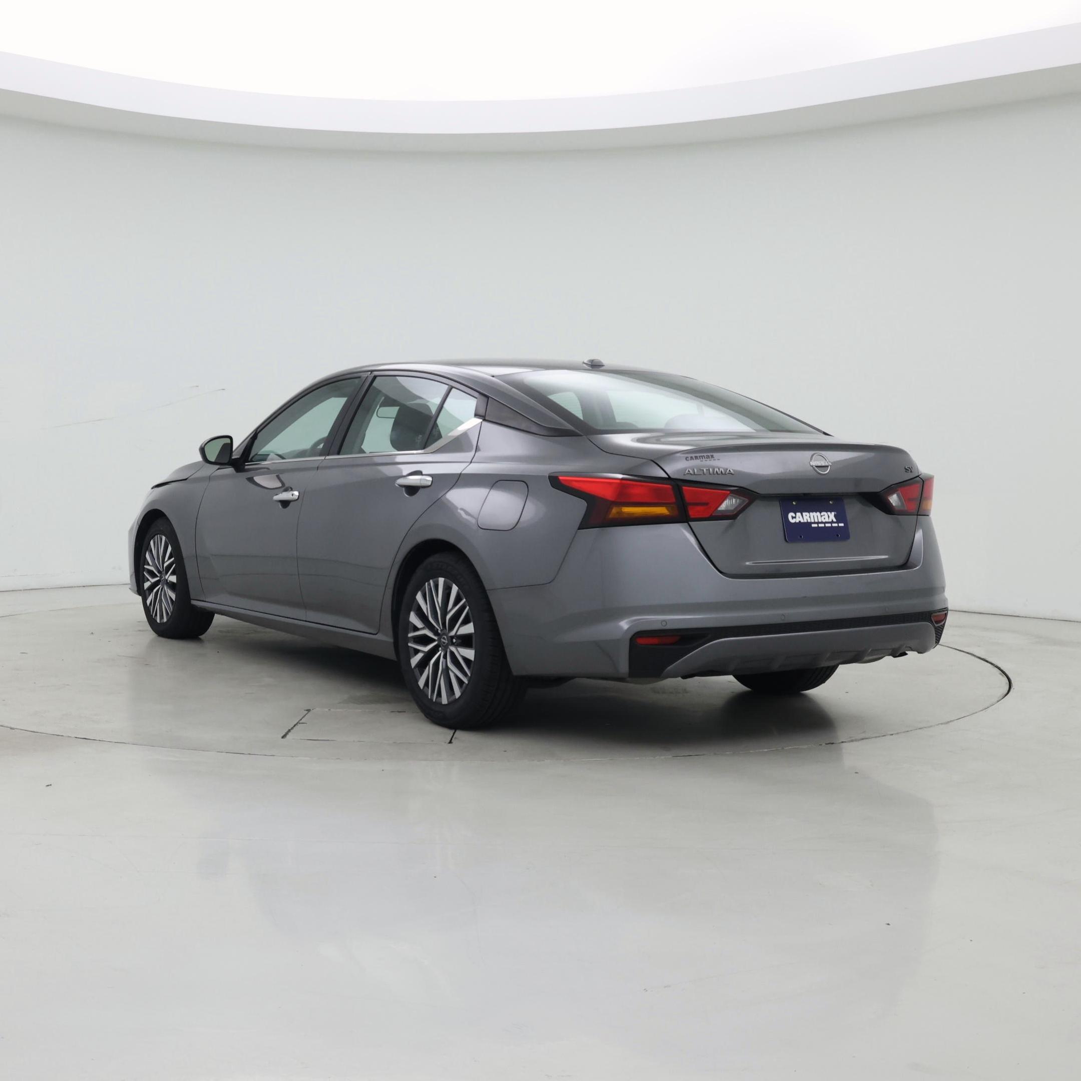 Thumbnail: 2024 Nissan Altima - 2