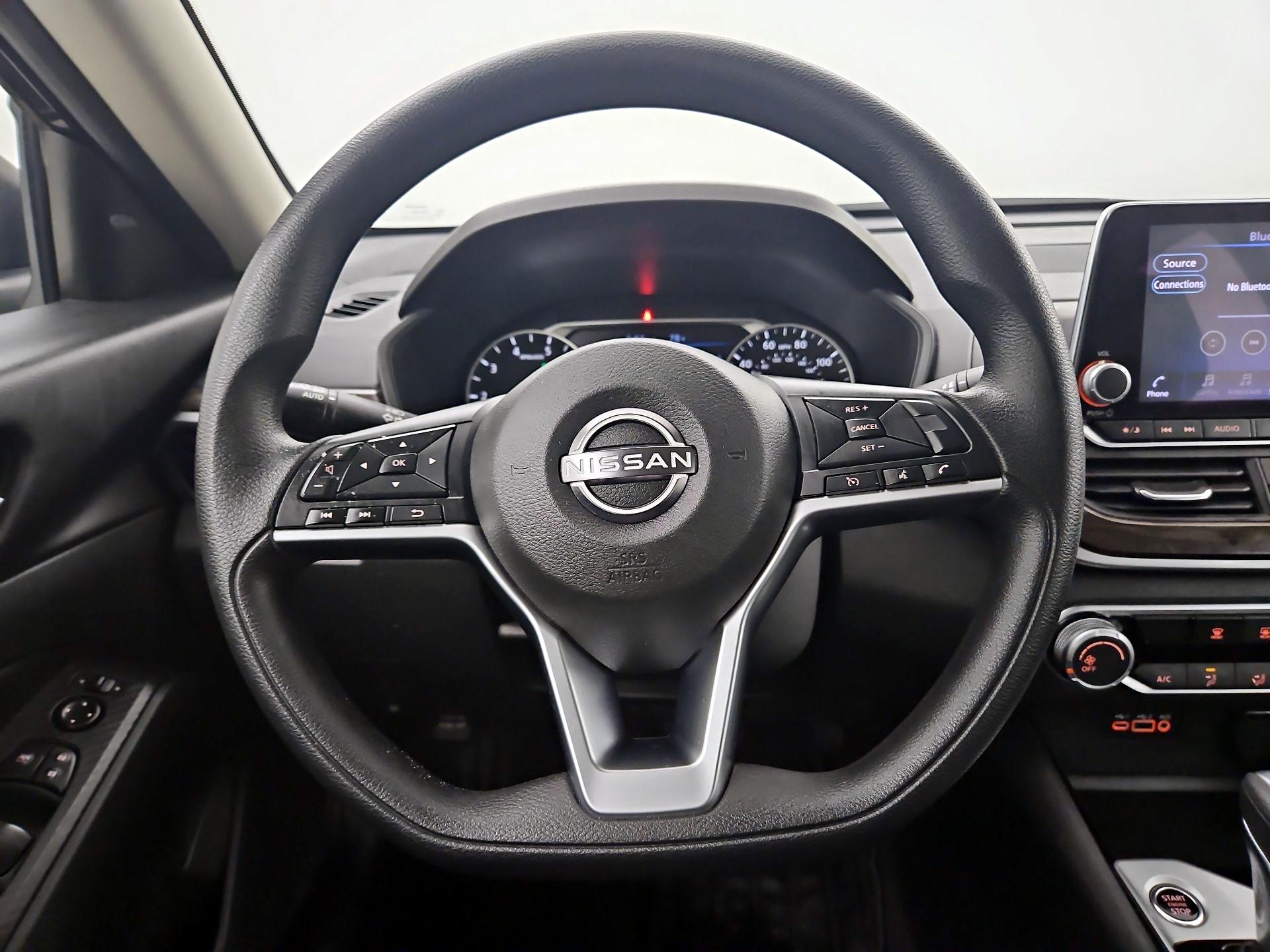 Thumbnail: 2024 Nissan Altima - 10