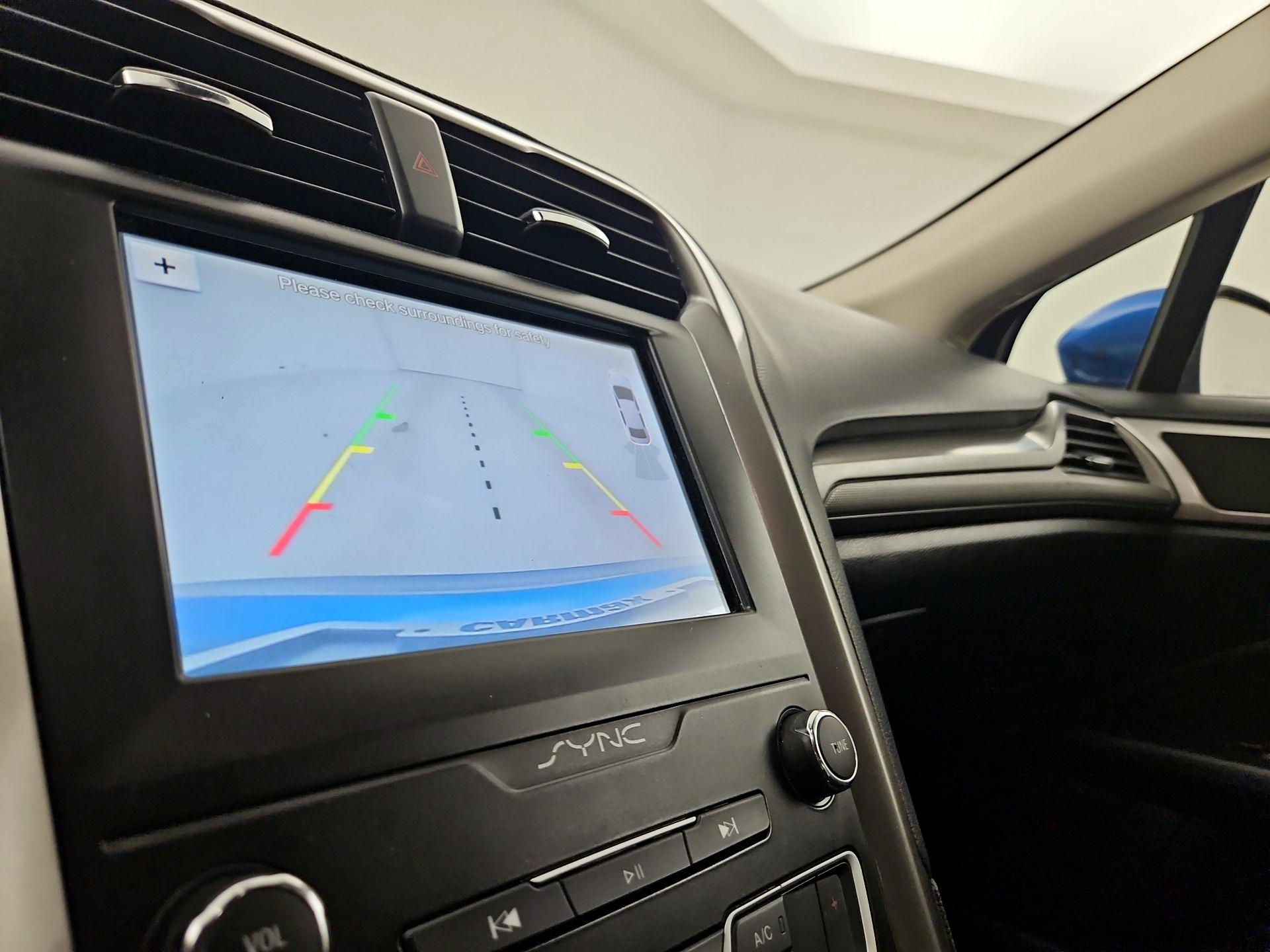 Thumbnail: 2019 Ford Fusion - 14