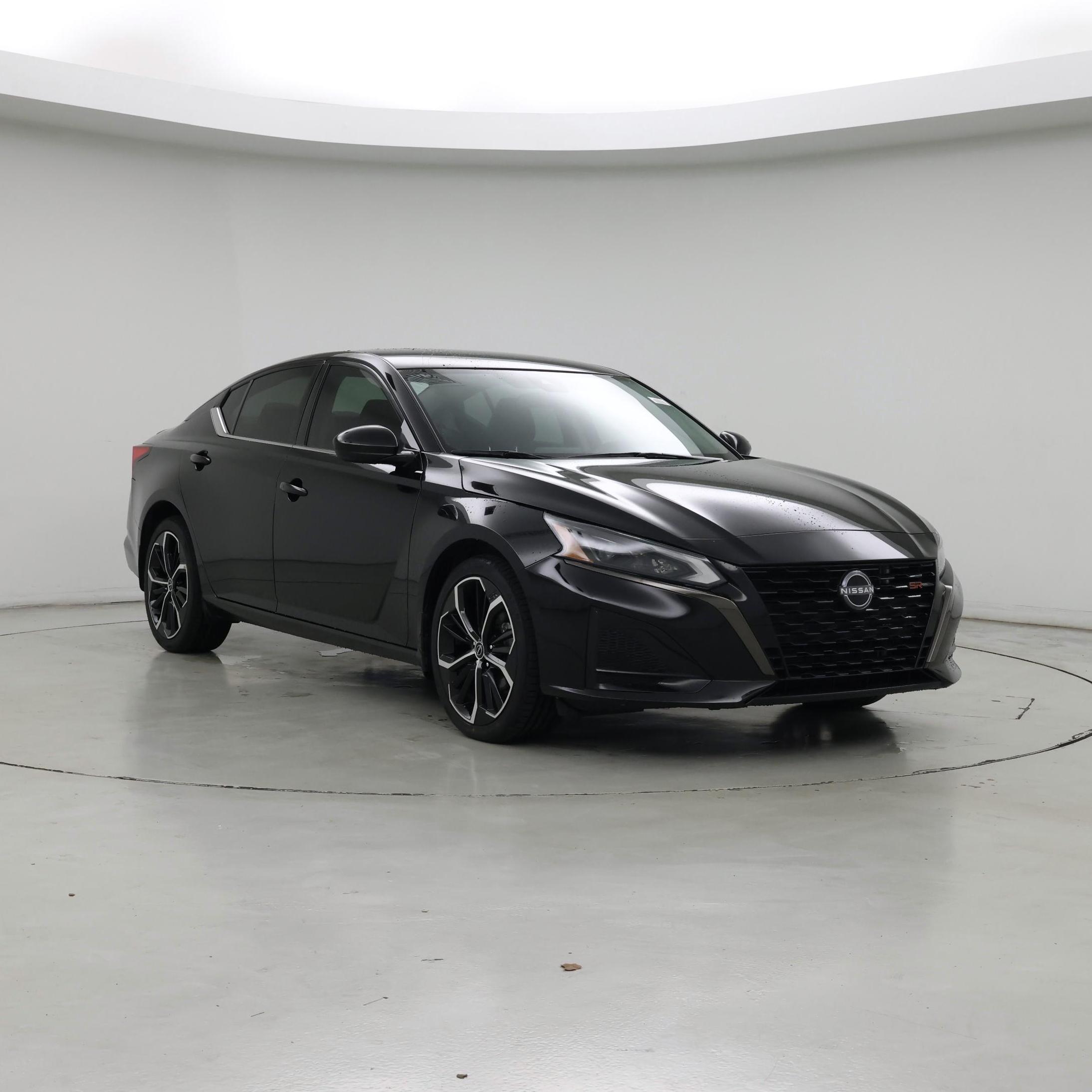 Thumbnail: 2023 Nissan Altima - 4