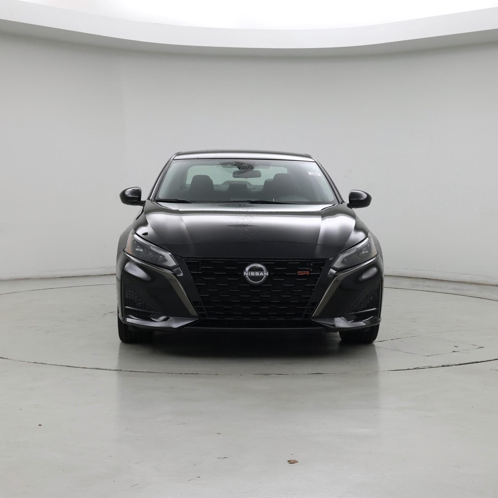 Thumbnail: 2023 Nissan Altima - 5