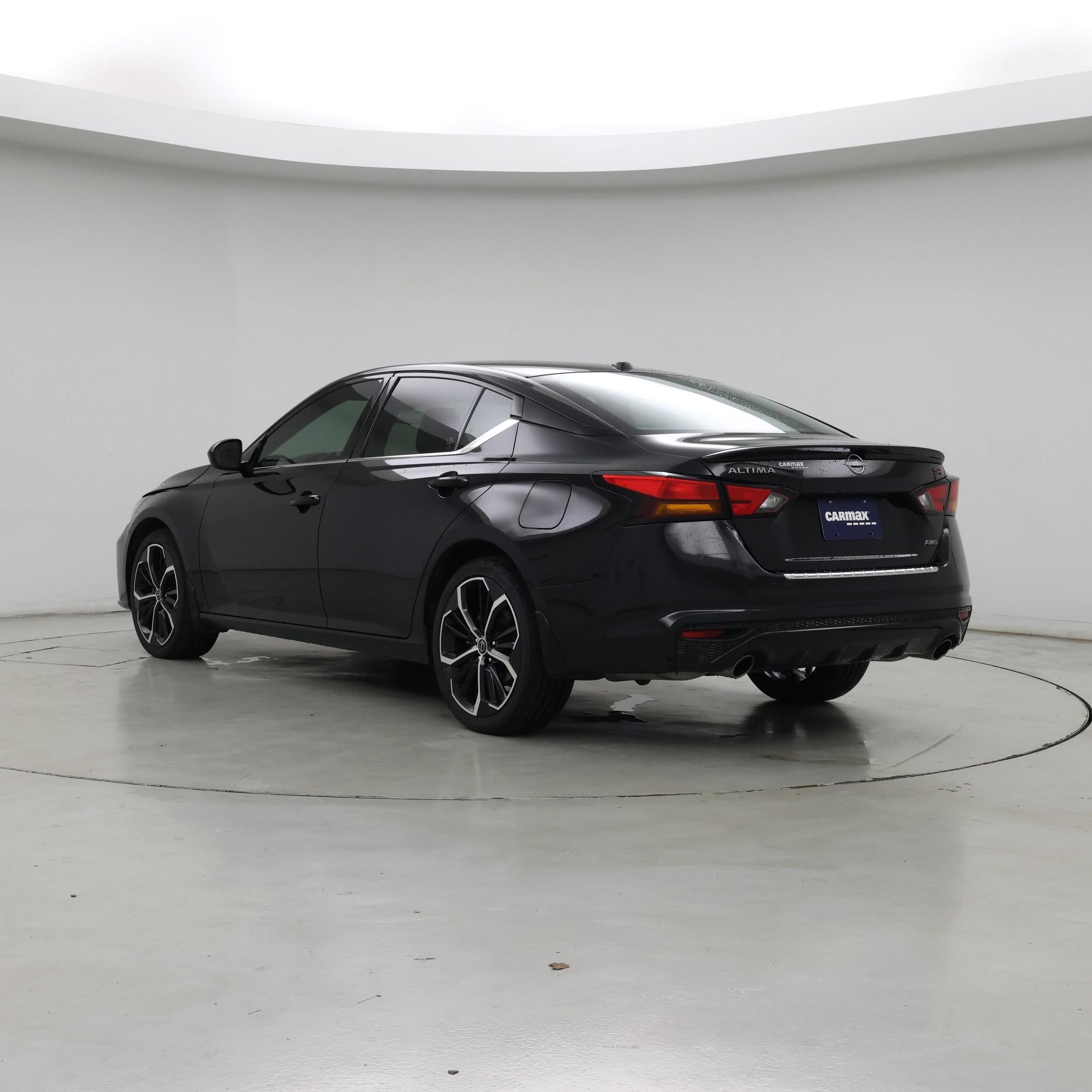 Thumbnail: 2023 Nissan Altima - 8