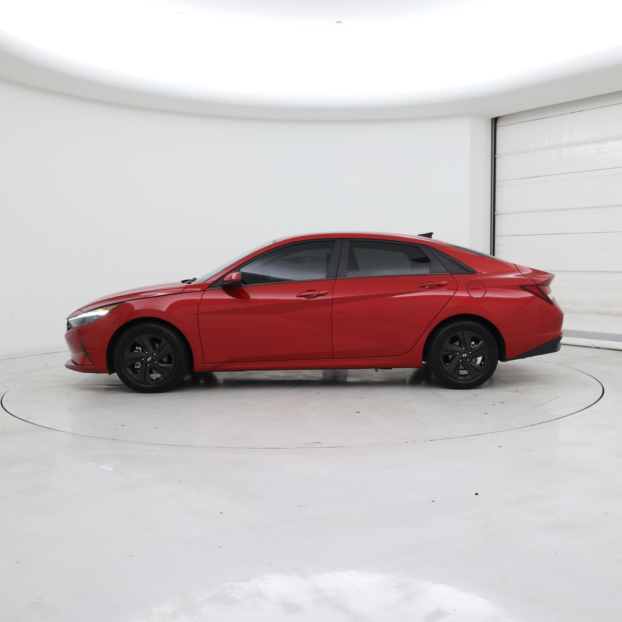 Thumbnail: 2023 Hyundai Elantra - 3